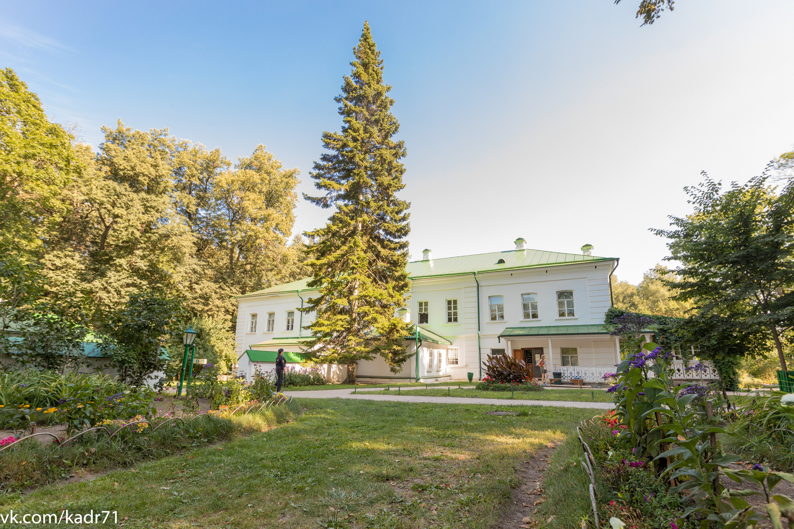 Усадьба Л. Н. Толстого «Ясная Поляна» летом. Фотограф в Туле Крупский АнДРей. Фотостудия «КАДР71» в Туле