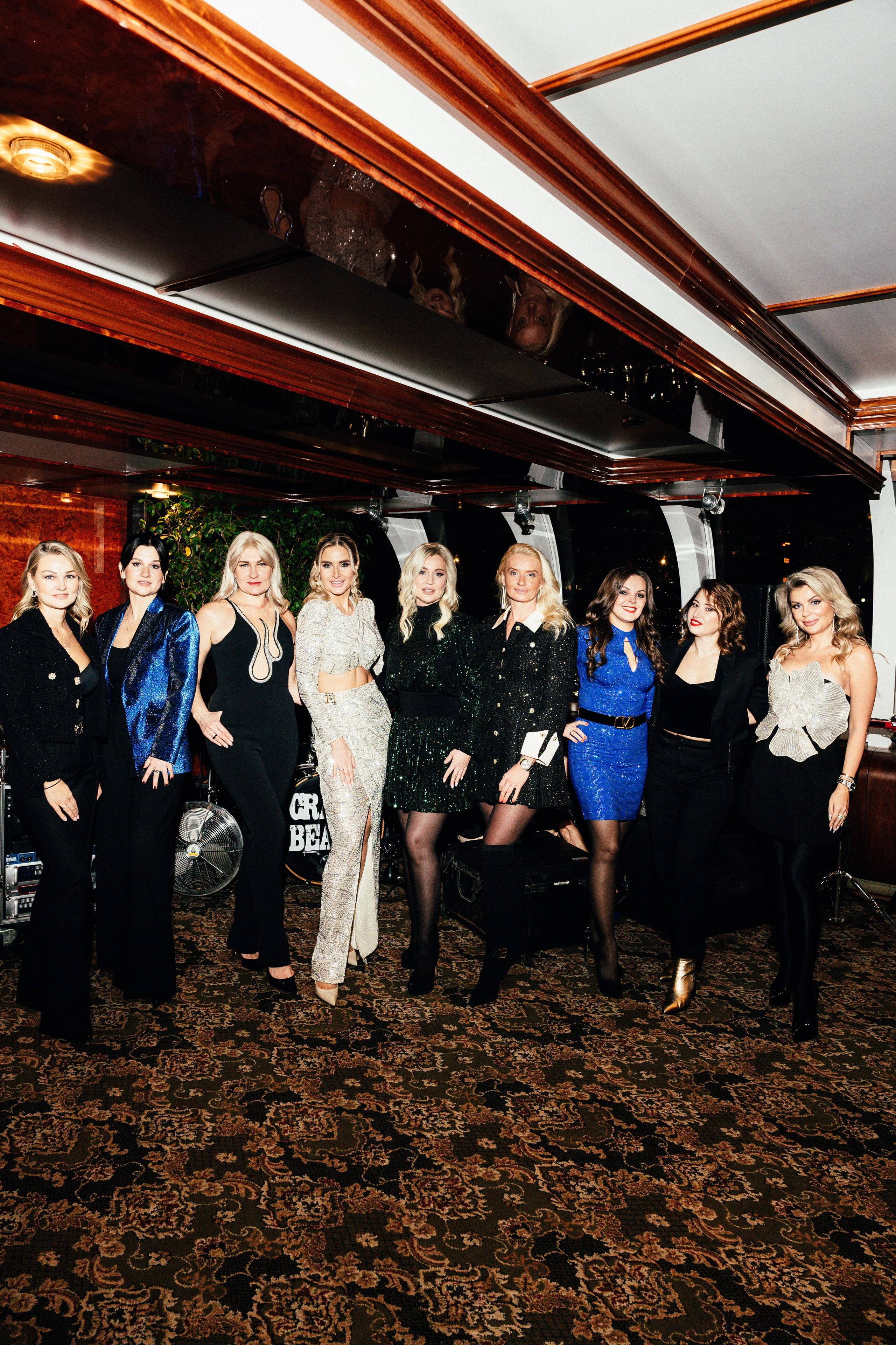 Корпоратив Erwin Река. Портретный и репортажный фотограф