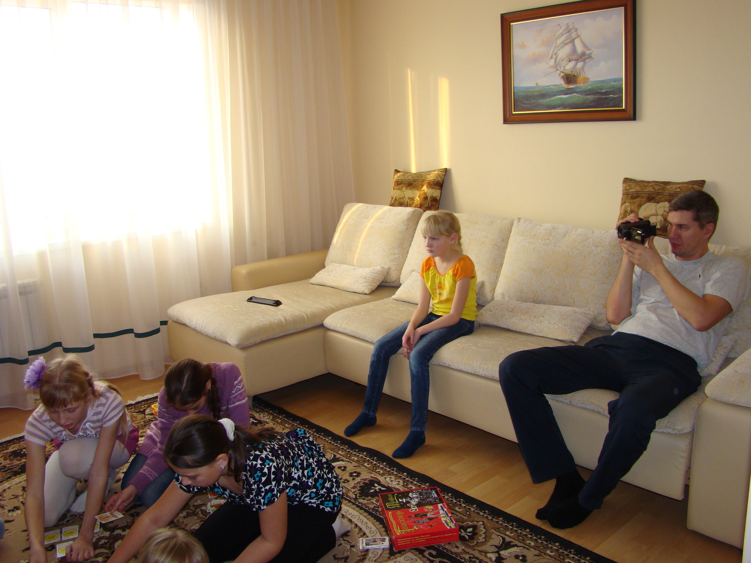 Катя ДР 12 лет Дома + Спортекс 04.12.2011. Семейный, Свадебный фотограф СПБ Питер— Романова Екатерина