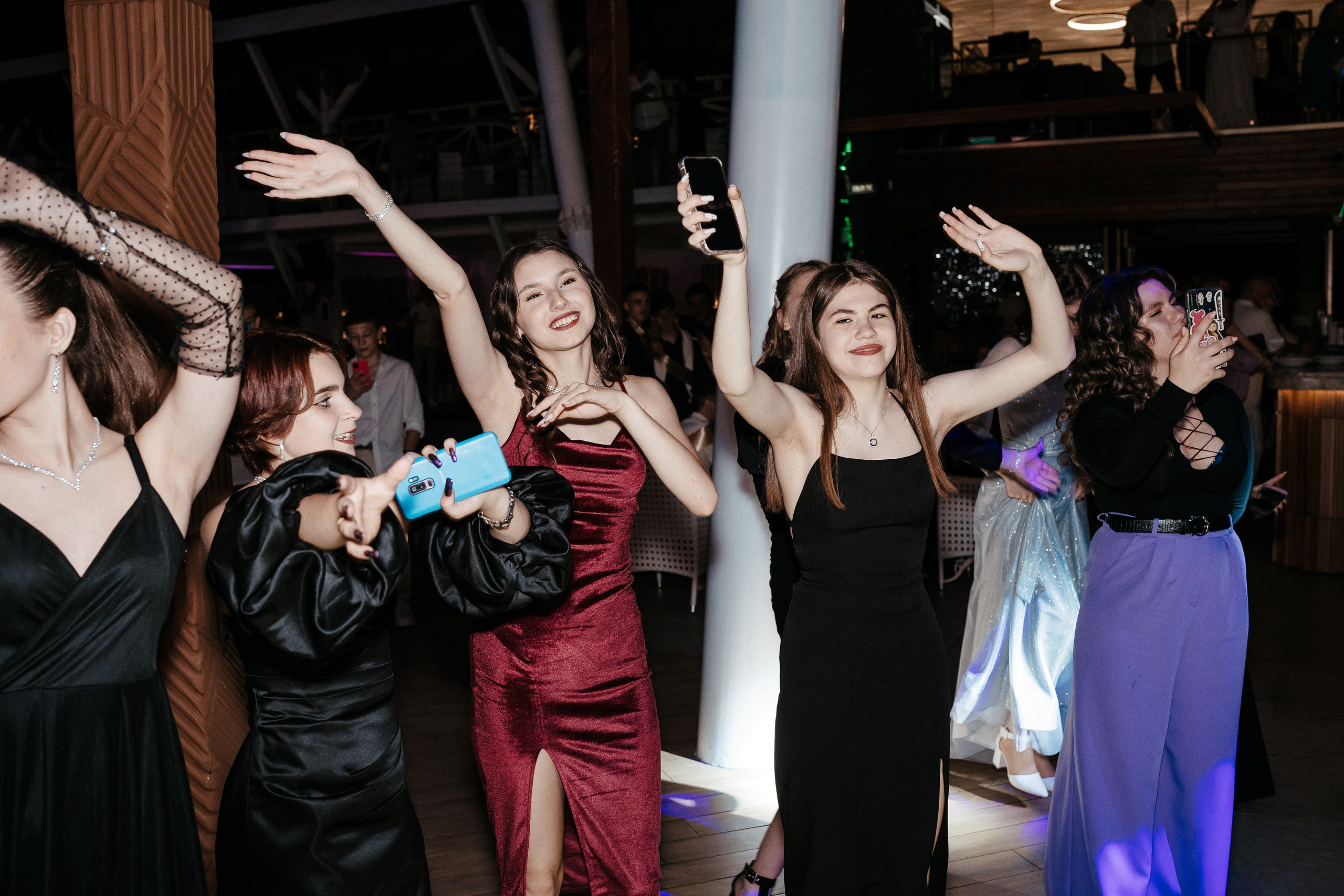 Выпускной «Ribiza». Свадебный фотограф в Симферополе