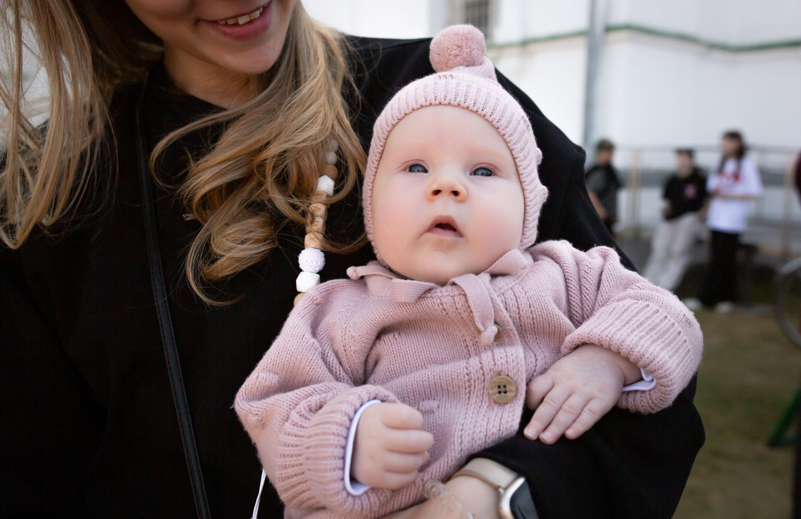 Пасха Воскресенский храм с Ашитково и ярмарка около храма. Семейный и детский фотограф Анна Петракова