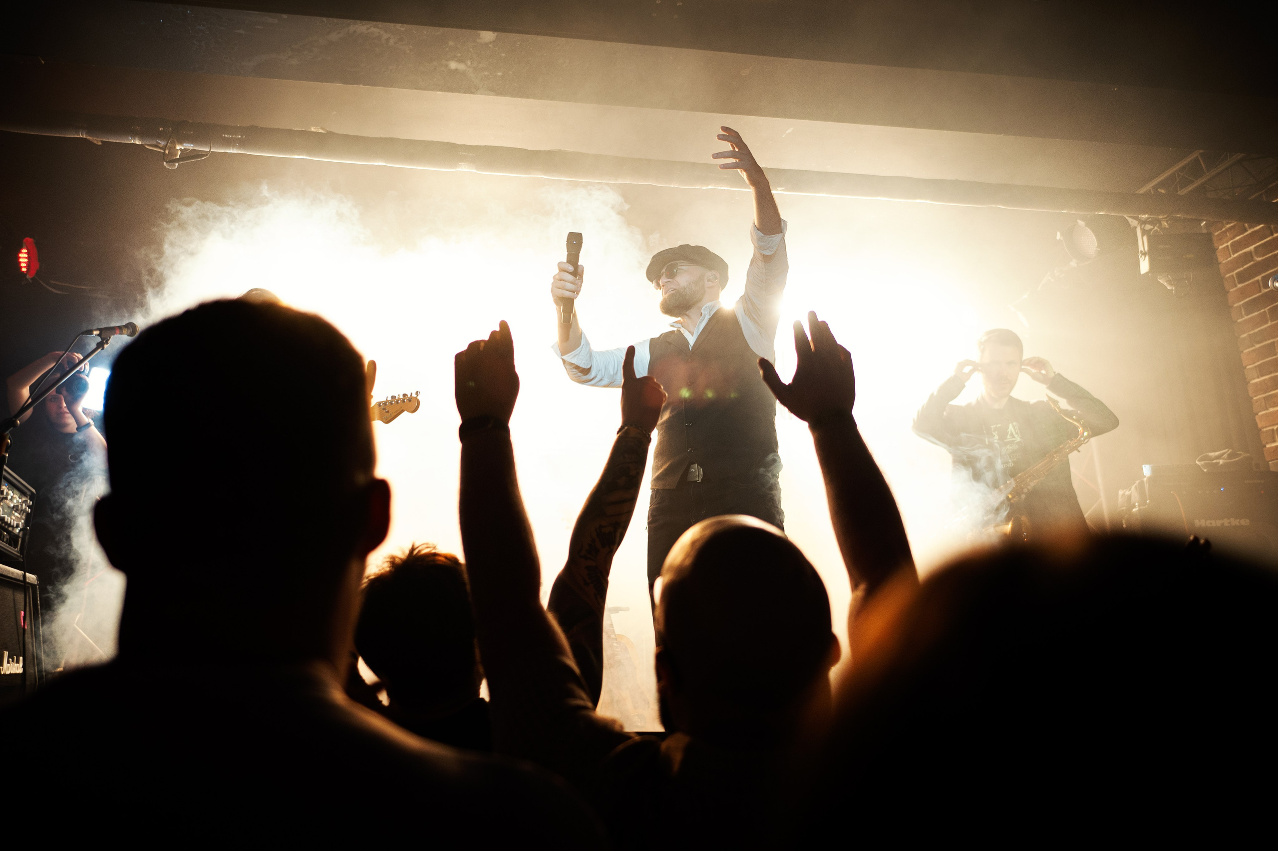 Рекорд Оркестр. Большой Рок Бар. Профессиональная фотосессия в Краснодаре | Фотограф Денис Труфанов