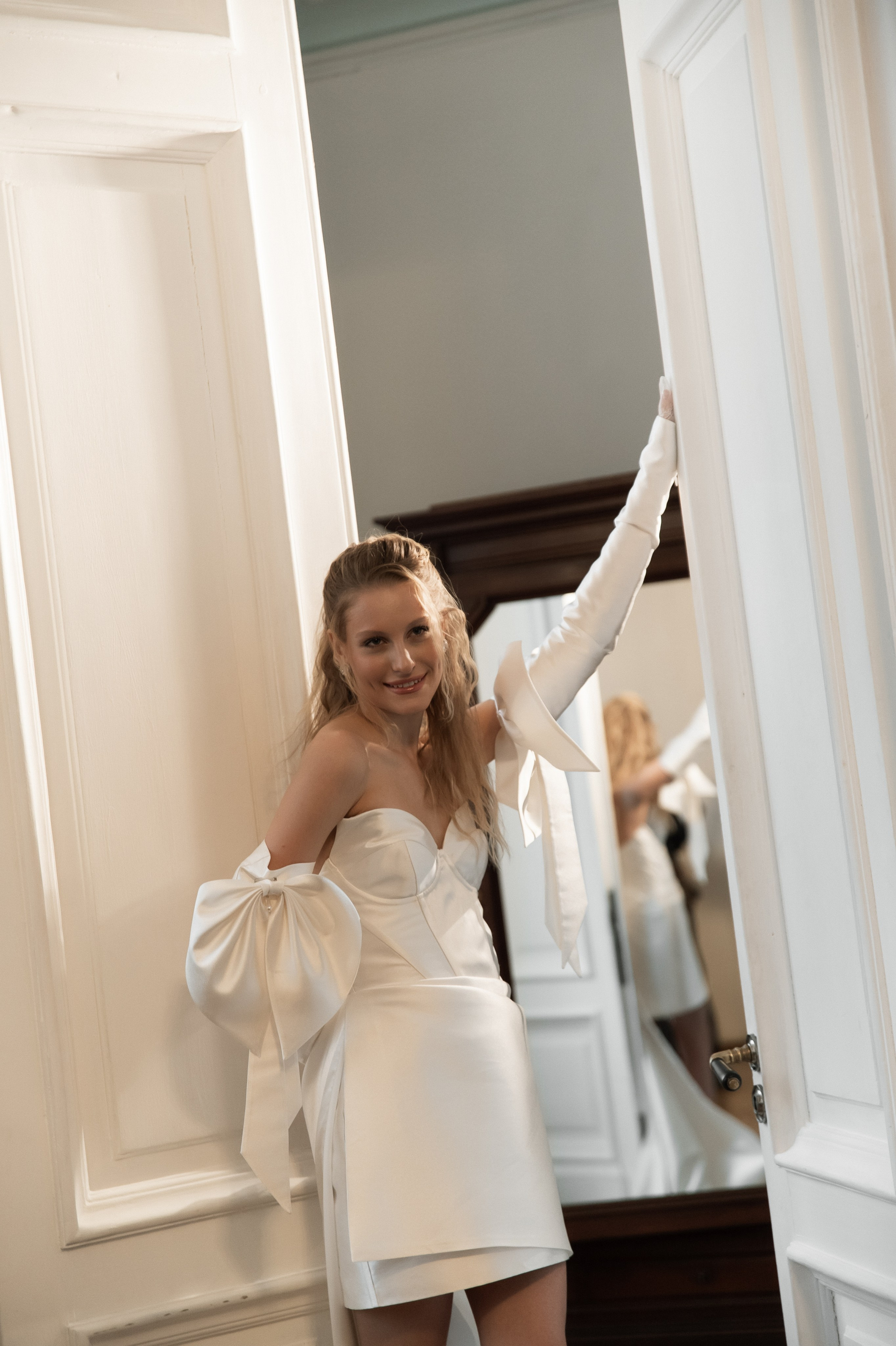 Свадебная съемка в исторической квартире на Чистых прудах. Ярослава Ерина — свадебный фотограф в Москве