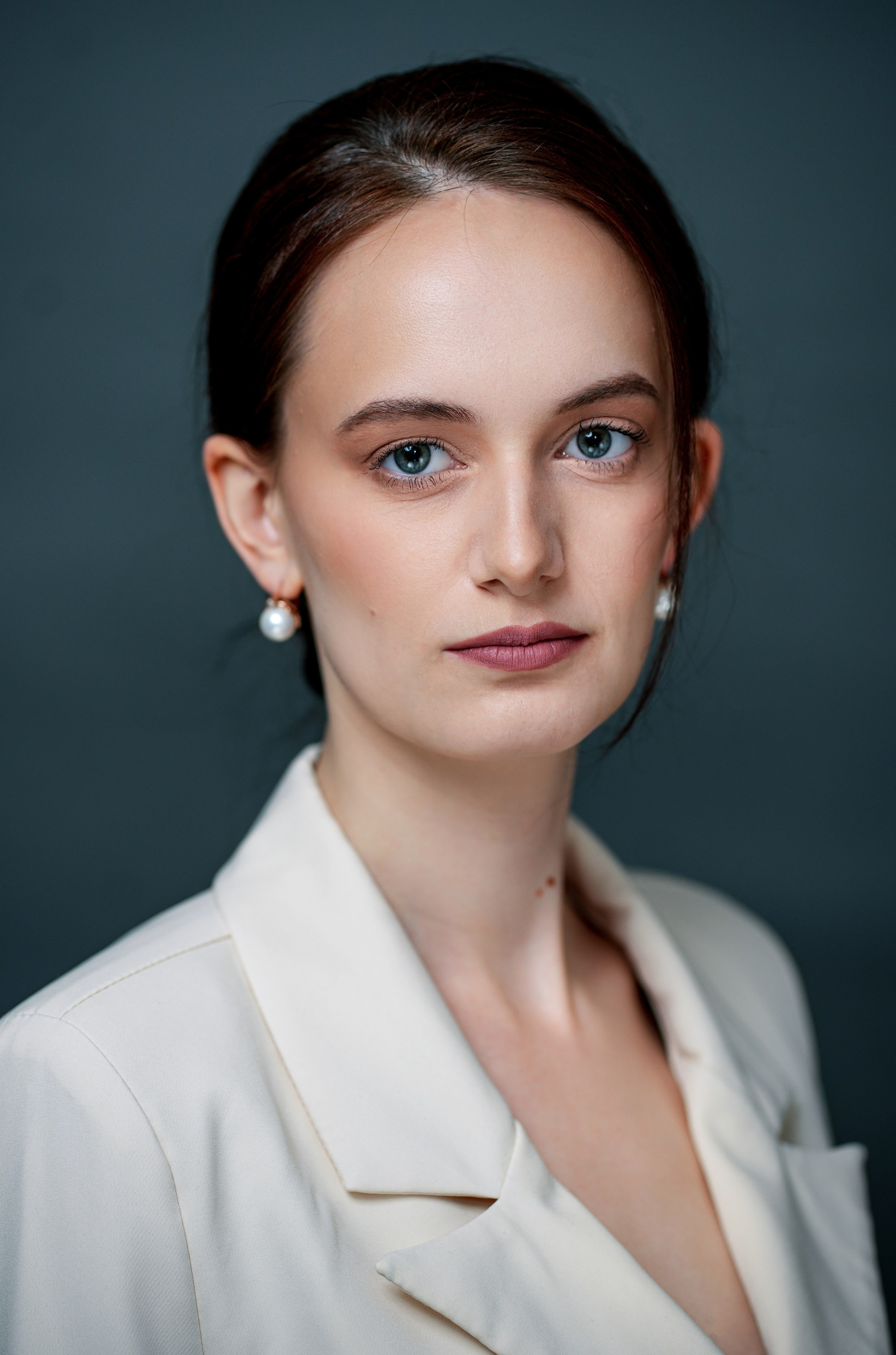 Актриса Алёна Паздникова. Портретная съемка в Москве, студийный фотограф Игорь Фомин