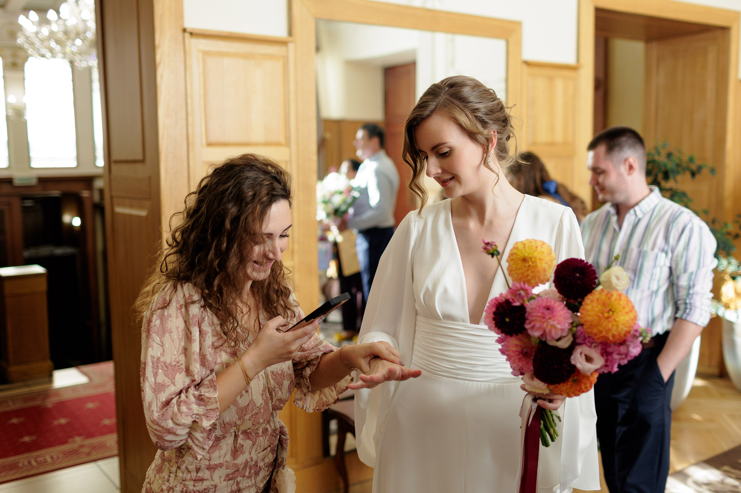 Оля + Антон. Вова Петров