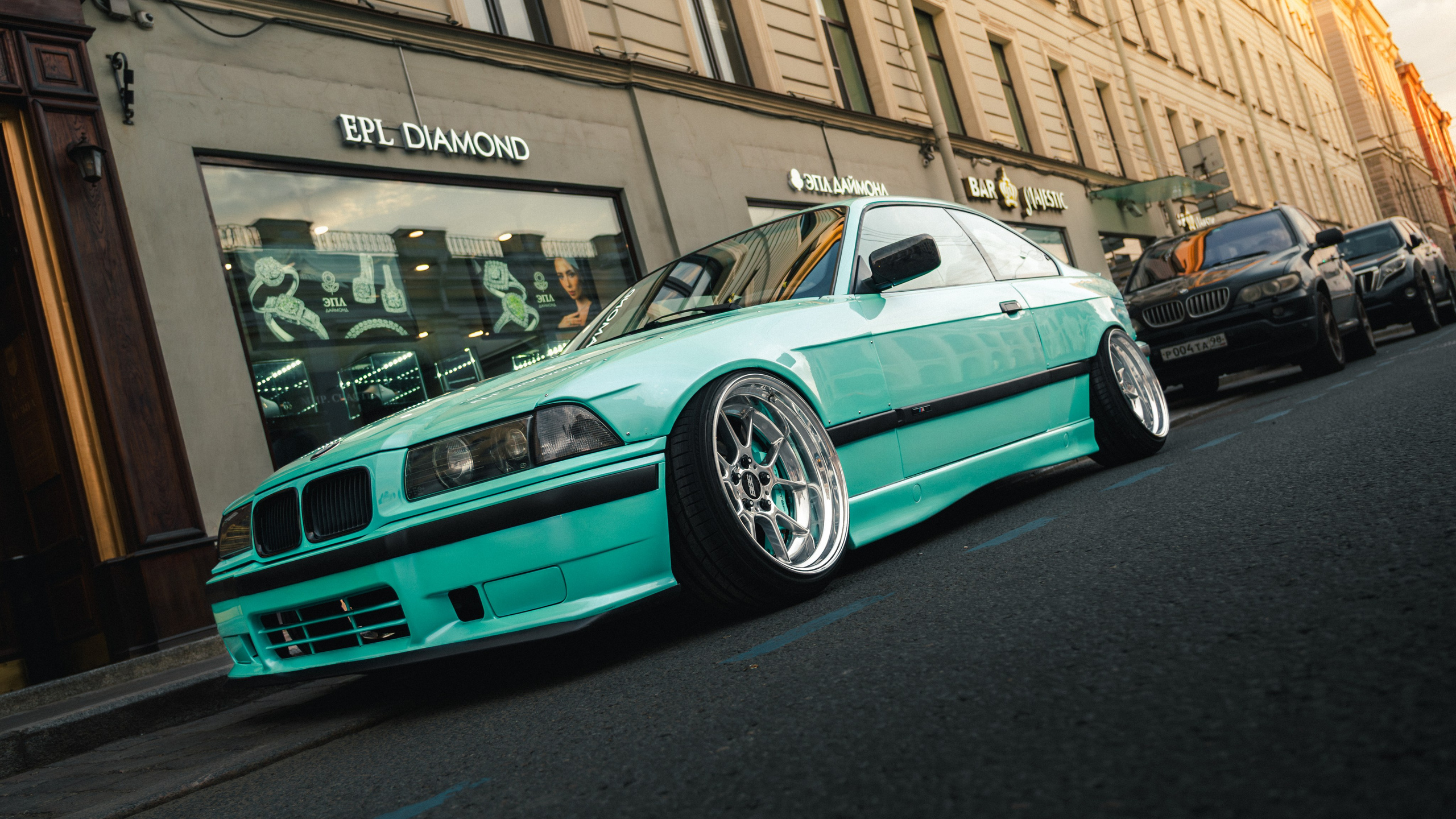 BMW E36. Valya Fleks