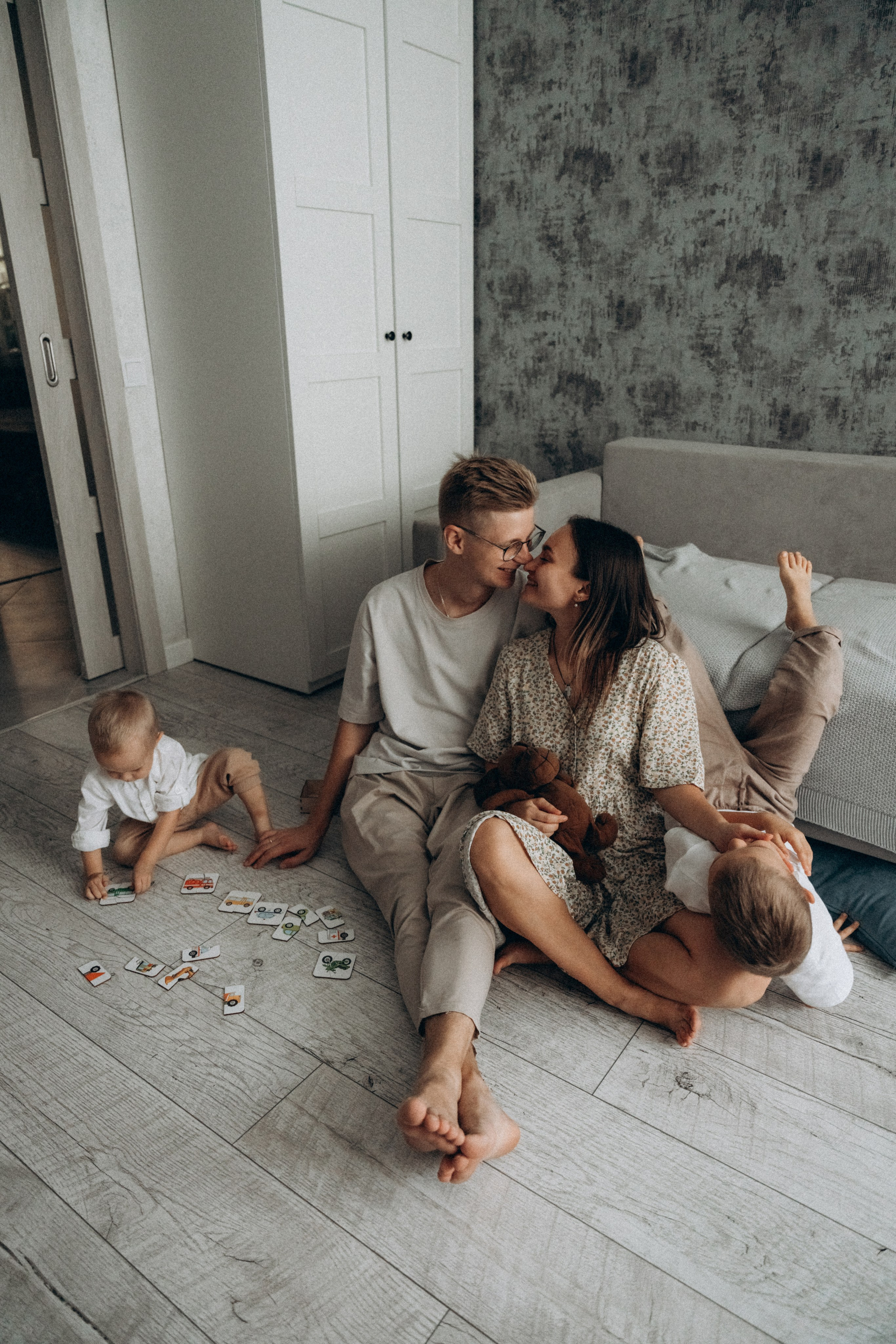 Вика, Сергей, Ян и Сава. Фотограф Мария Миллс | Минск