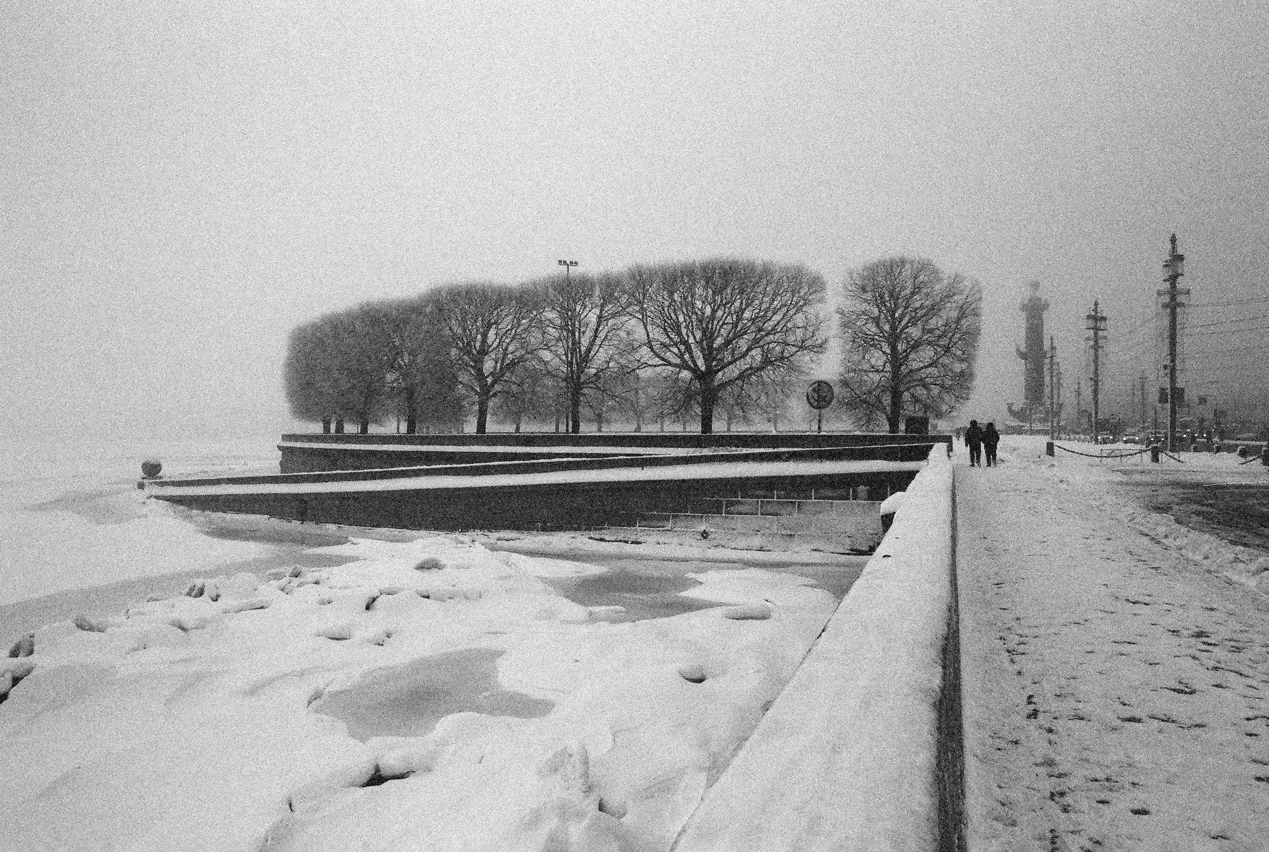 Фотографии черно-белые. Свадебный и семейный пленочный фотограф в Петербурге Истомина Ирина