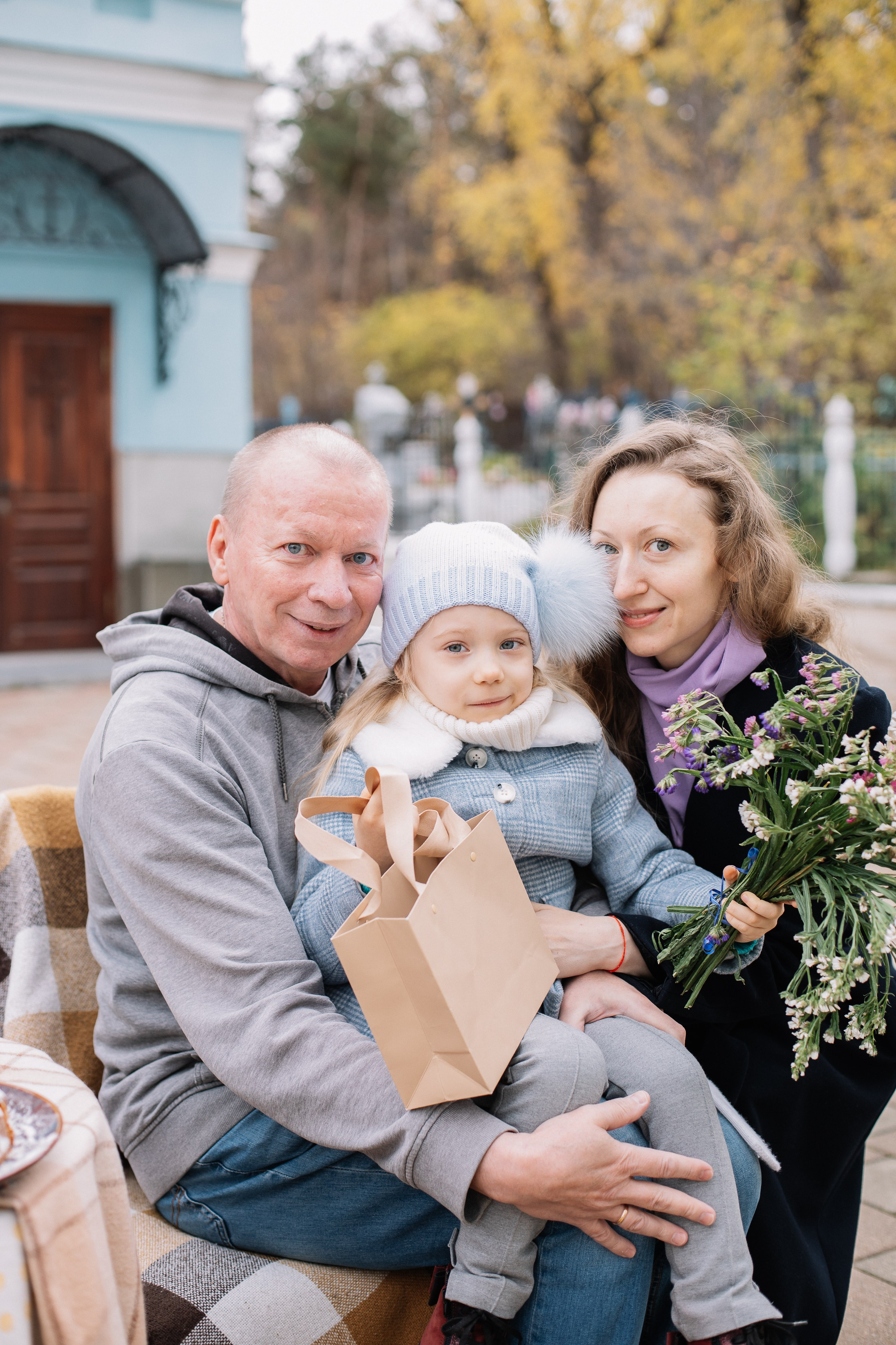 Покров в храме Иоанна Предтечи. Семейный фотограф Трусова Евгения в Екатеринбурге
