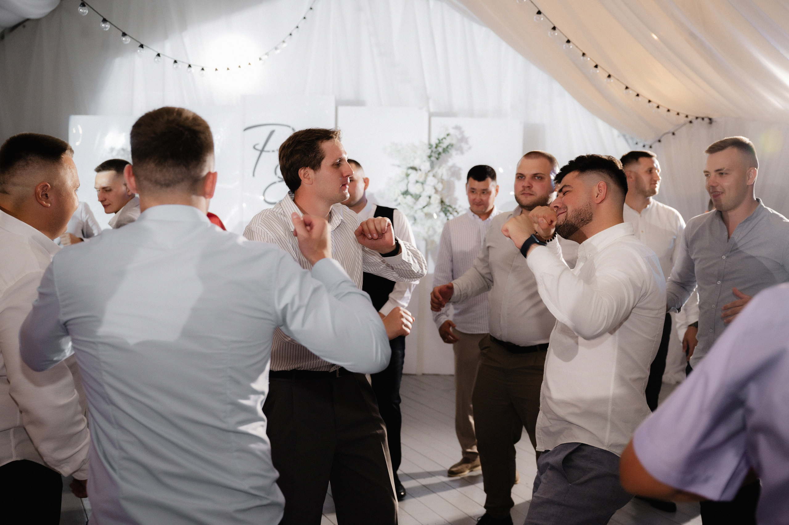 Роман и Алсу Остафьево. Свадебный фотограф Раменское-Москва