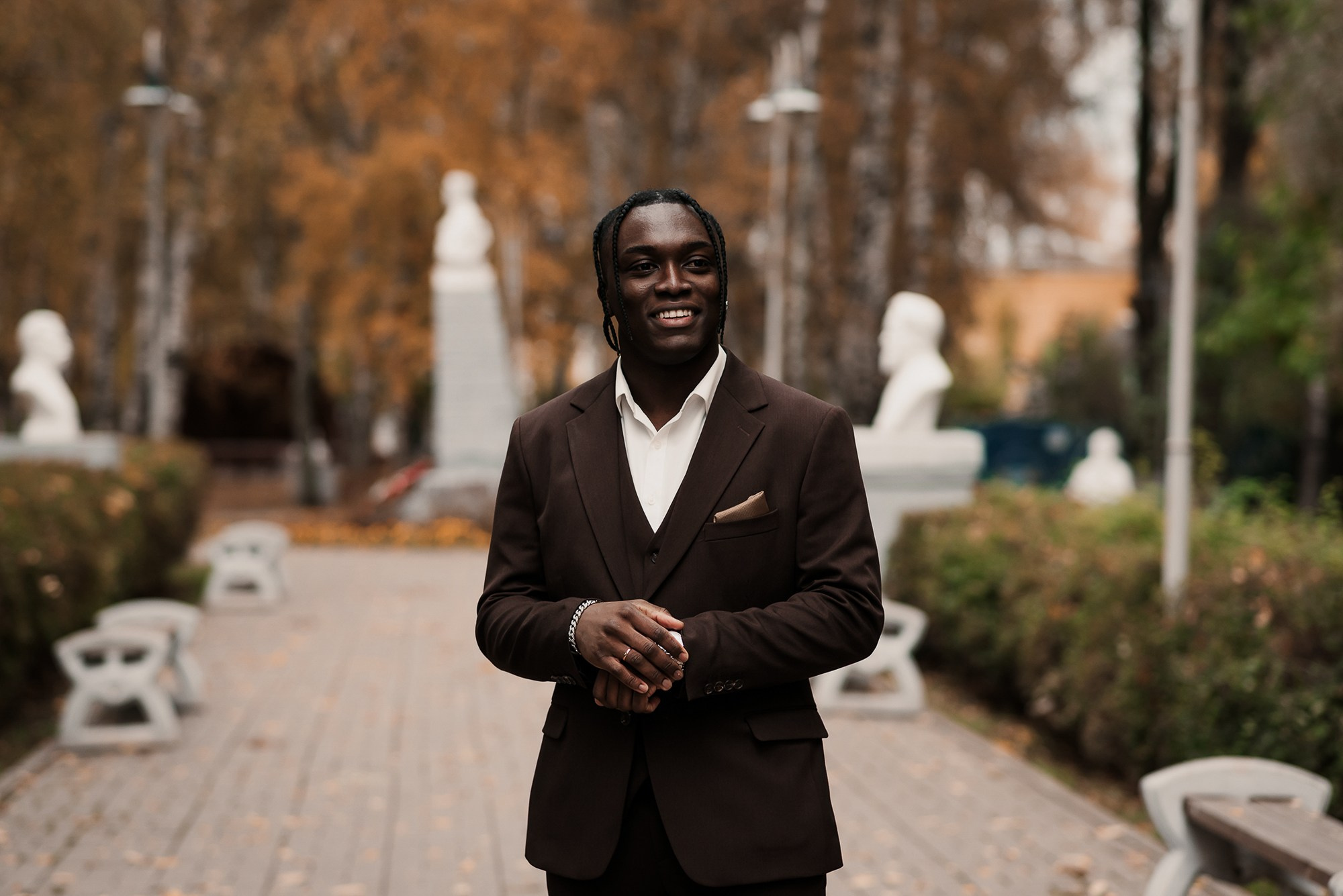 Свадебная осенняя фотосессия в кленах. Свадебный и репортажный фотограф в Ярославле Евгений Сальников