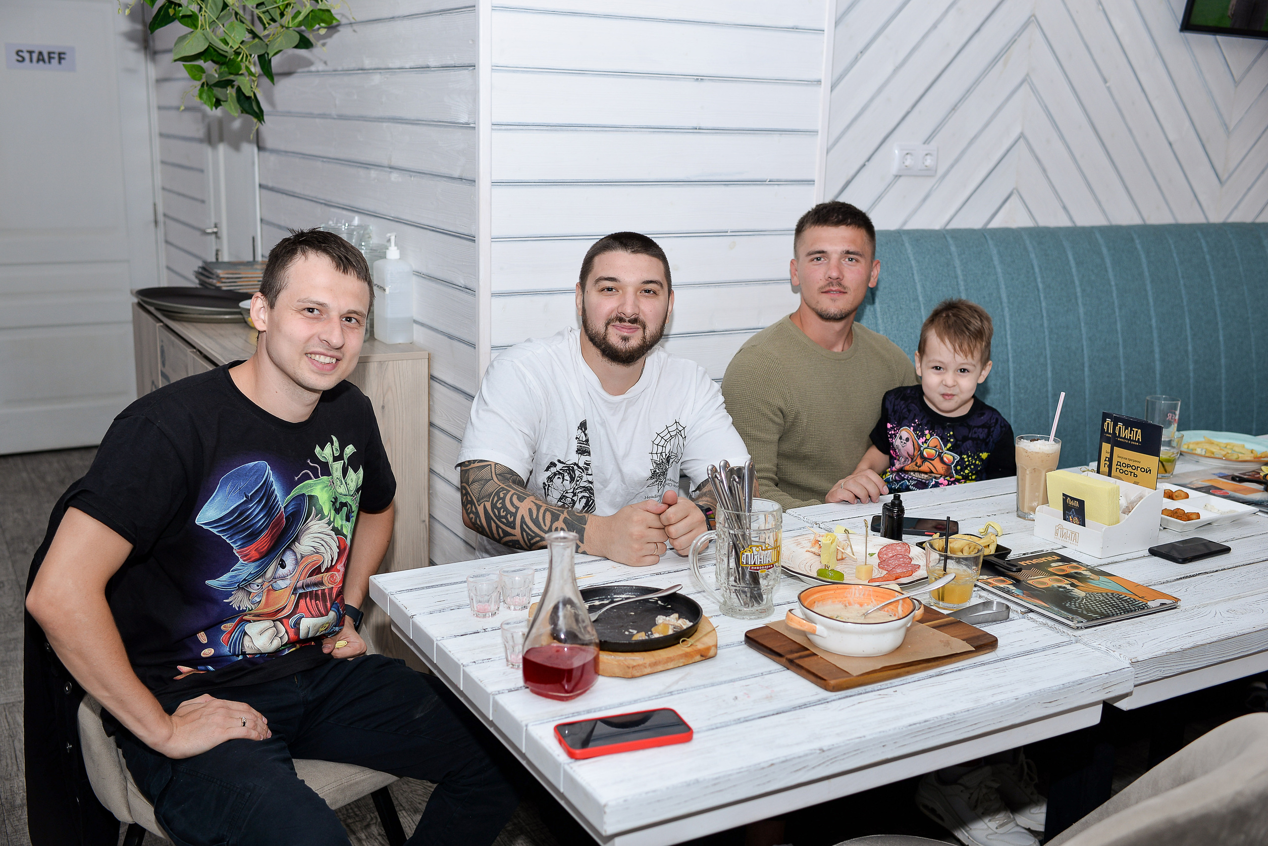 Репортажная съёмка «День Рождение Пинты». Выпускные альбомы. Контент. Фотодень Ростов-на-Дону Москва