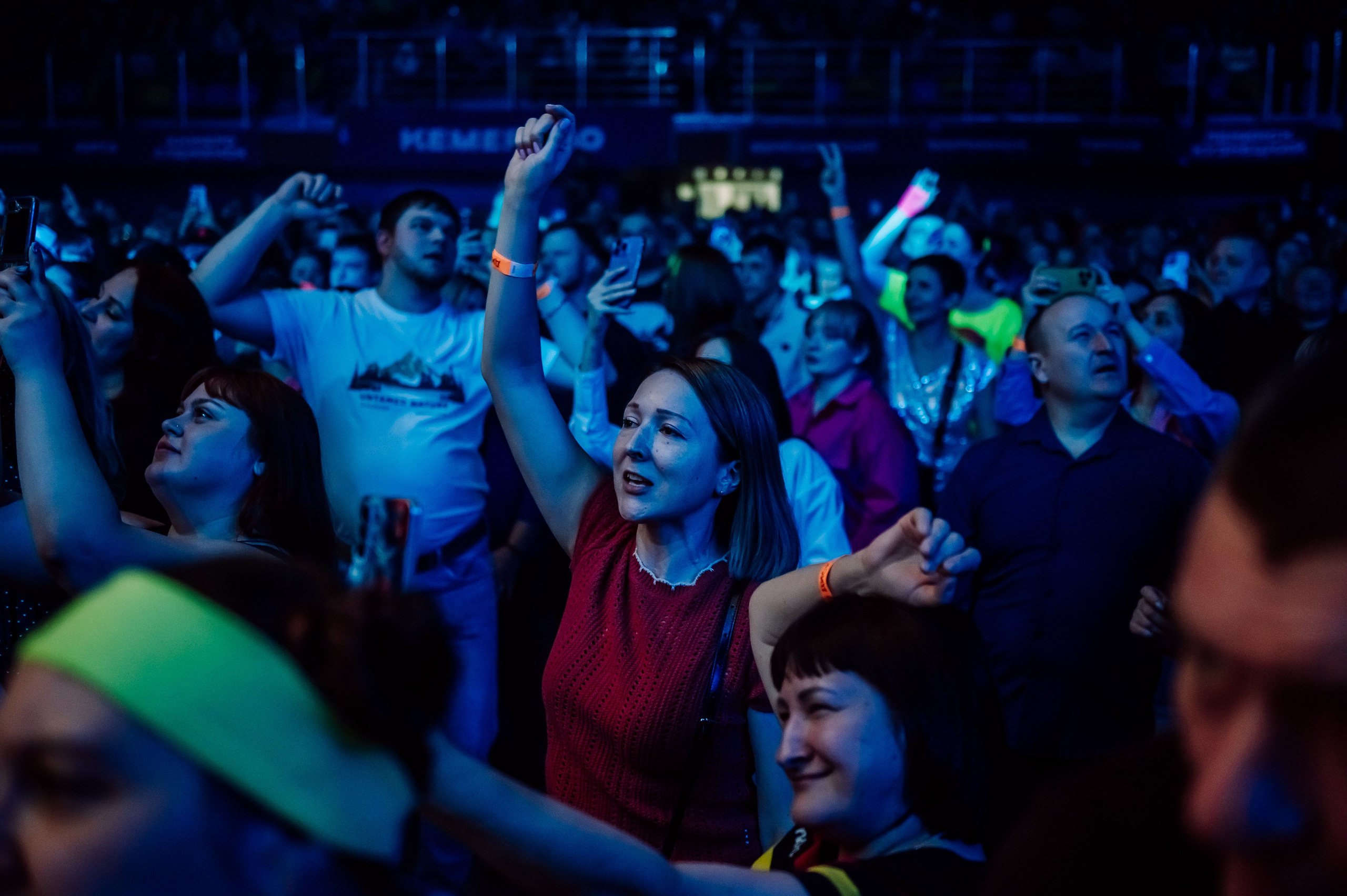 Дискач 90-х в Кемерово, СРК Арена. Детский фотограф, семейный фотограф и репортажи в Кемерово