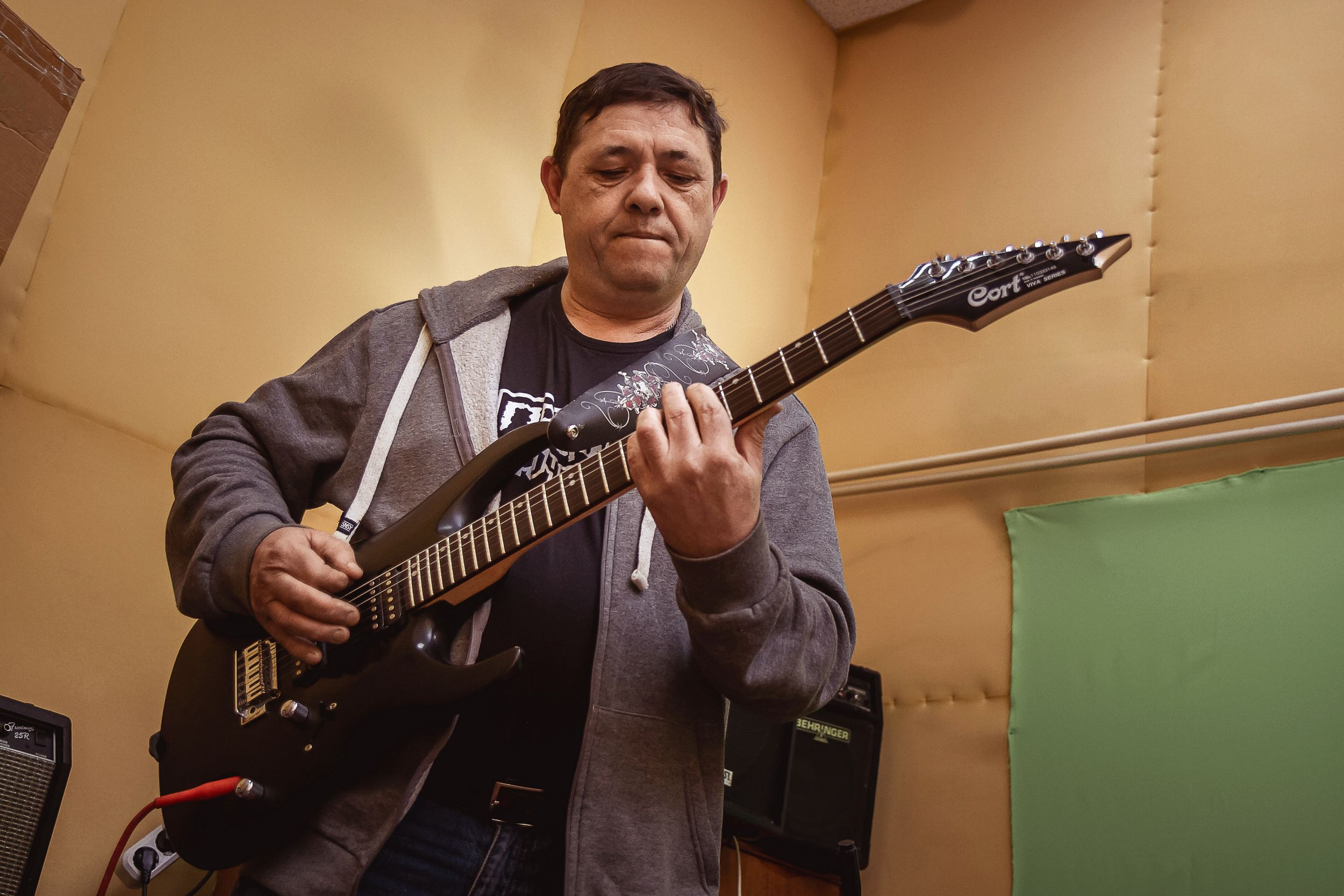 Эти ребята делают рок. Свадебный и семейный фотограф в Томске Максим Бейков