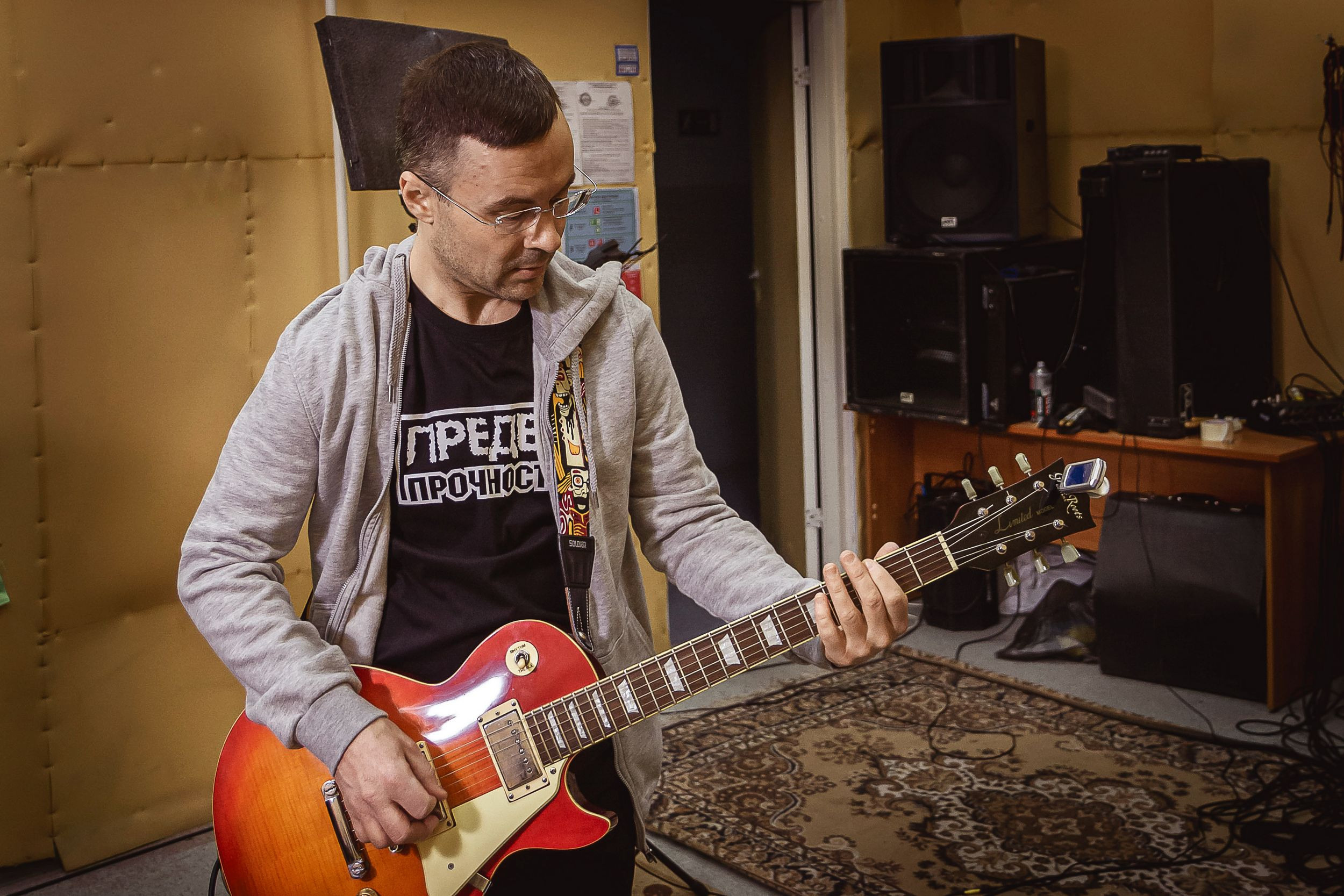 Эти ребята делают рок. Свадебный и семейный фотограф в Томске Максим Бейков