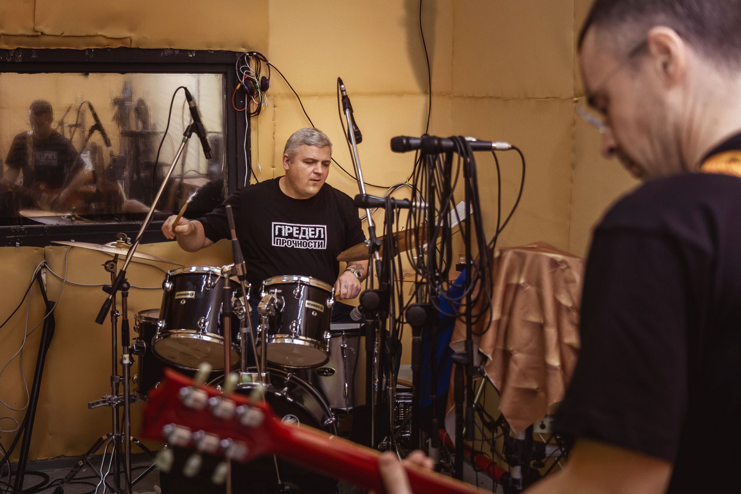 Эти ребята делают рок. Свадебный и семейный фотограф в Томске Максим Бейков