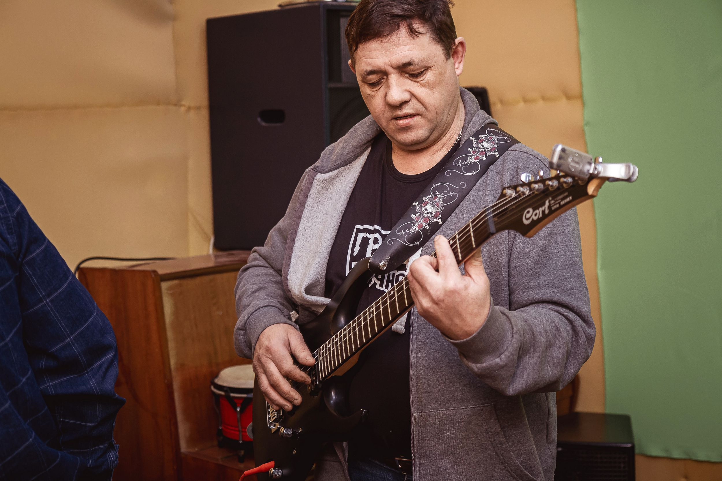 Эти ребята делают рок. Свадебный и семейный фотограф в Томске Максим Бейков