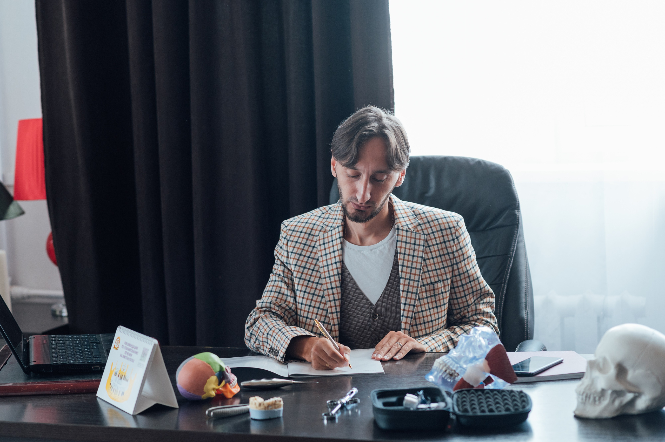 Бизнес портрет. Портретный, семейный, свадебный фотограф. Бизнес, контент съёмка. Тула