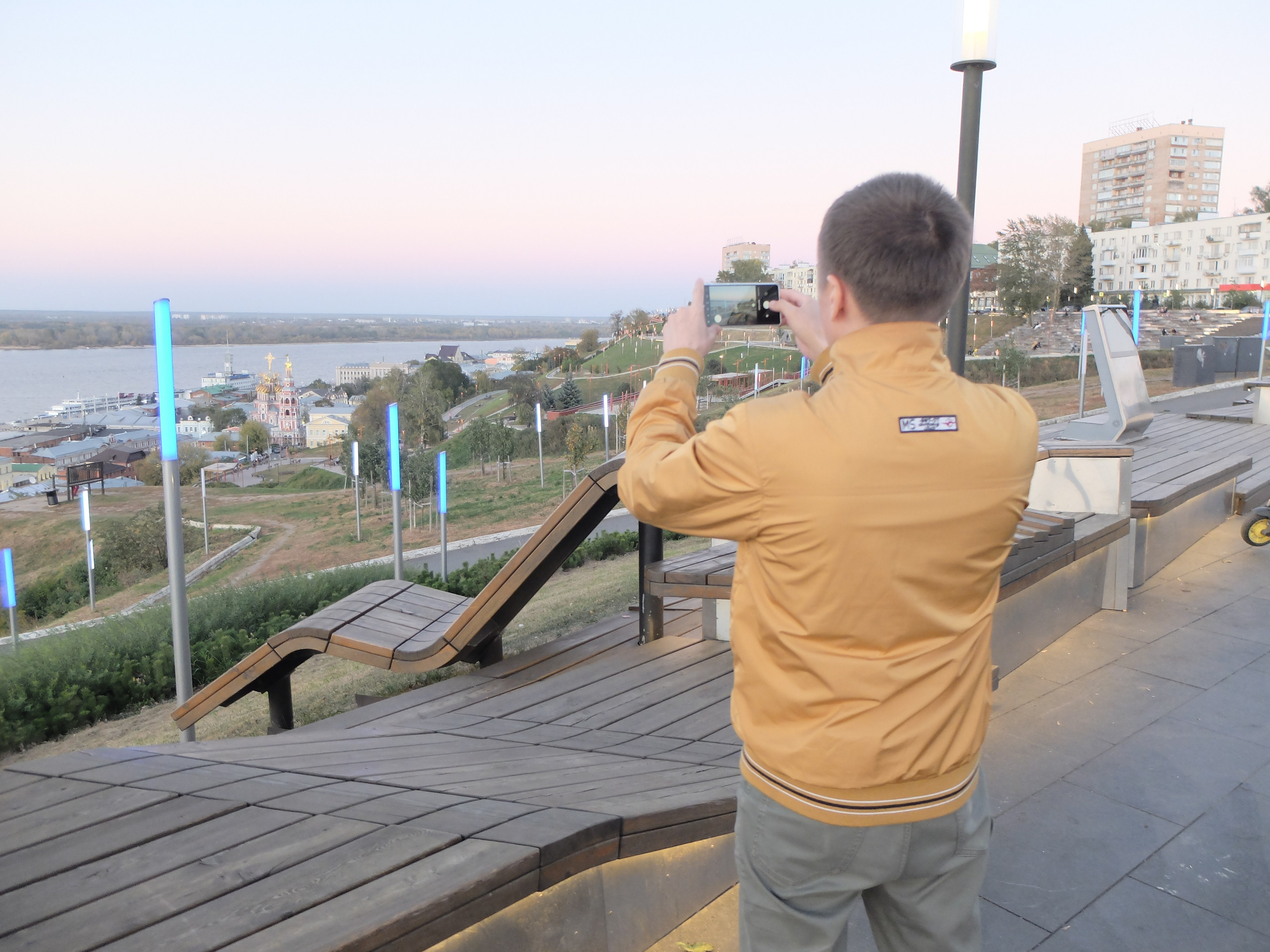 Нижний Новгород. Фотографъ Сергѣевъ. Поймать мгновеніе