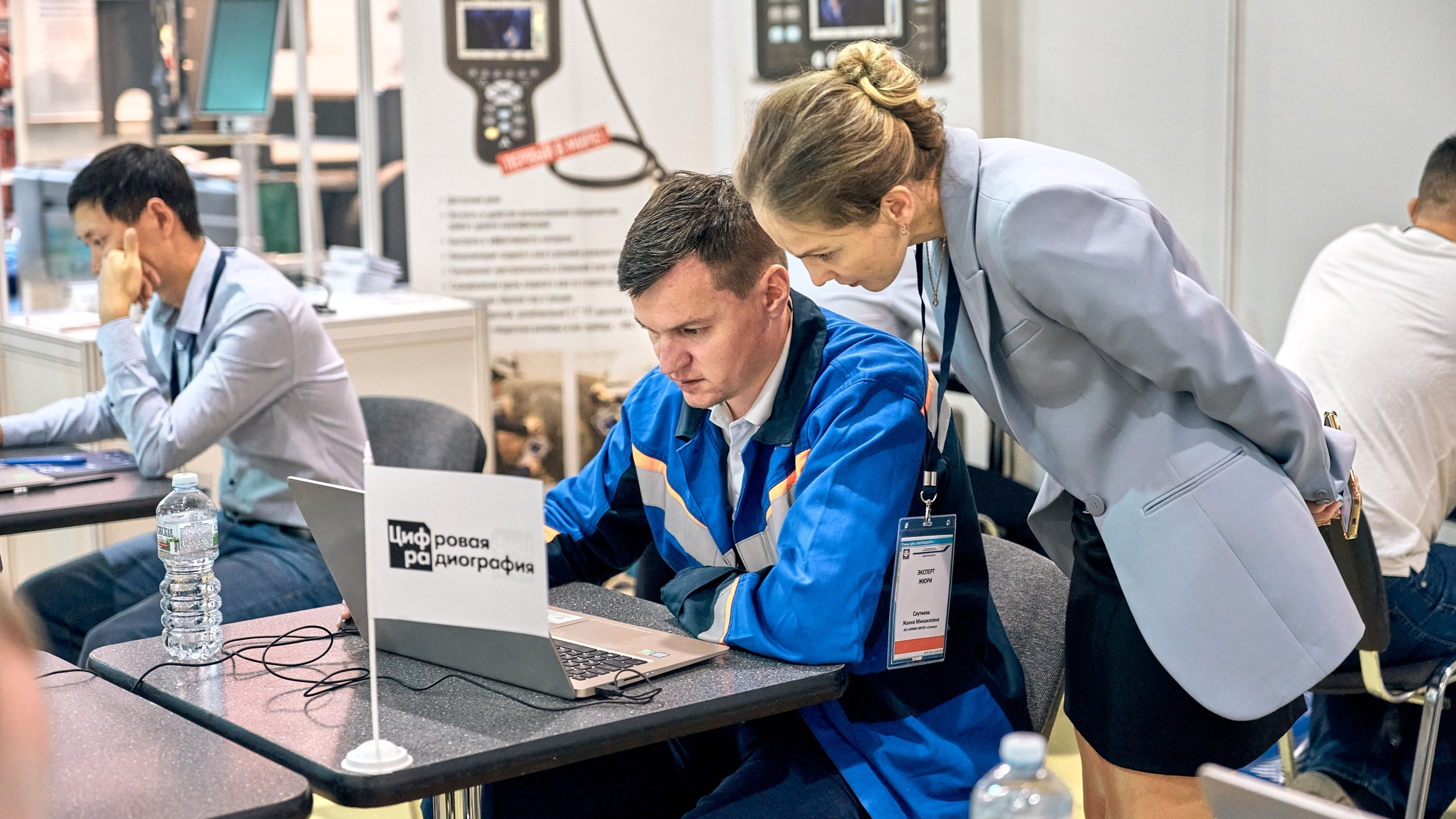 Конференция NDT в Экспоцентре 2024. Контент-фотограф в Москве Тима Забабурин