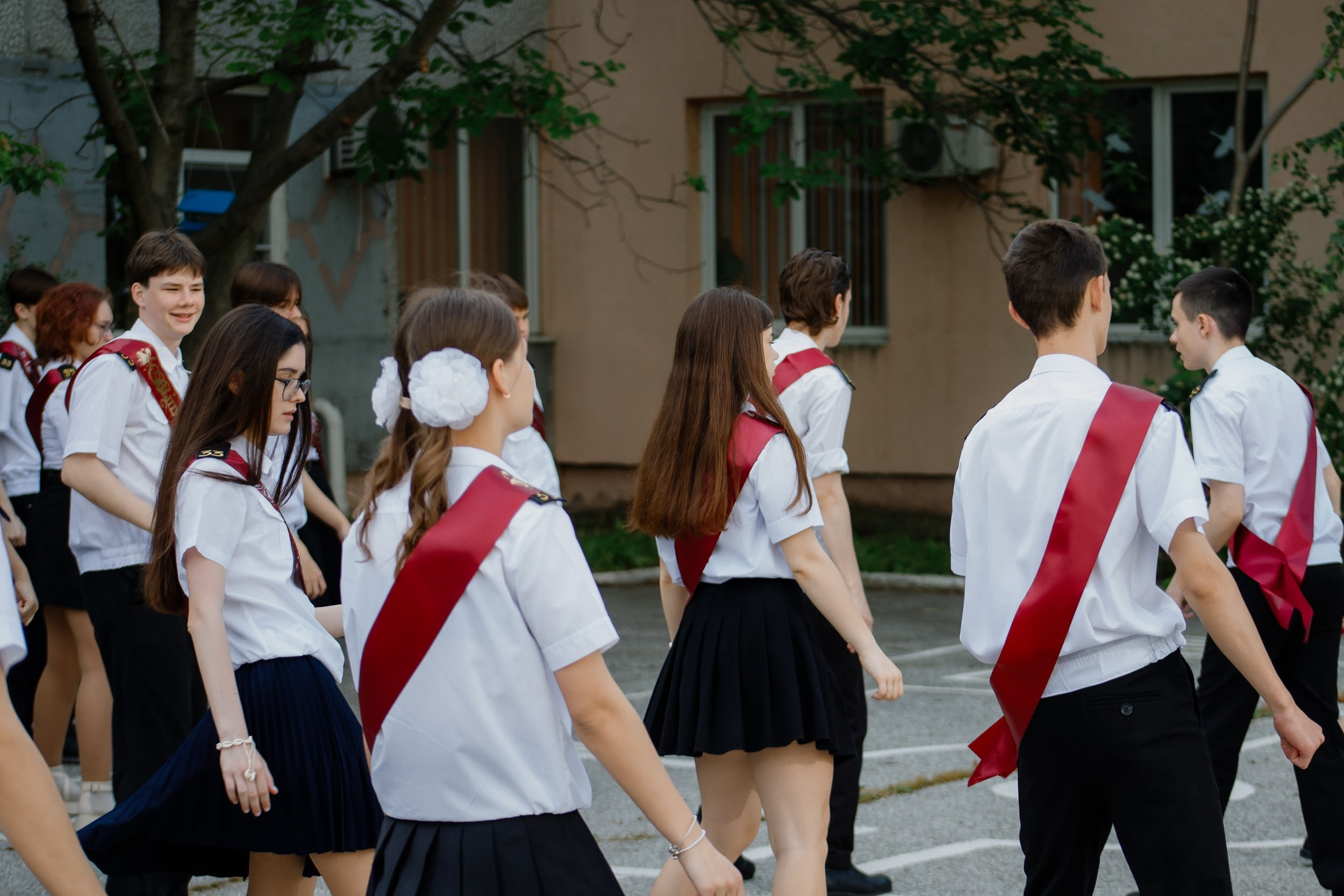 9 класс 33 школа. Выпускные альбомы Натальи Бутко: Новороссийск, Анапа, Геленджик