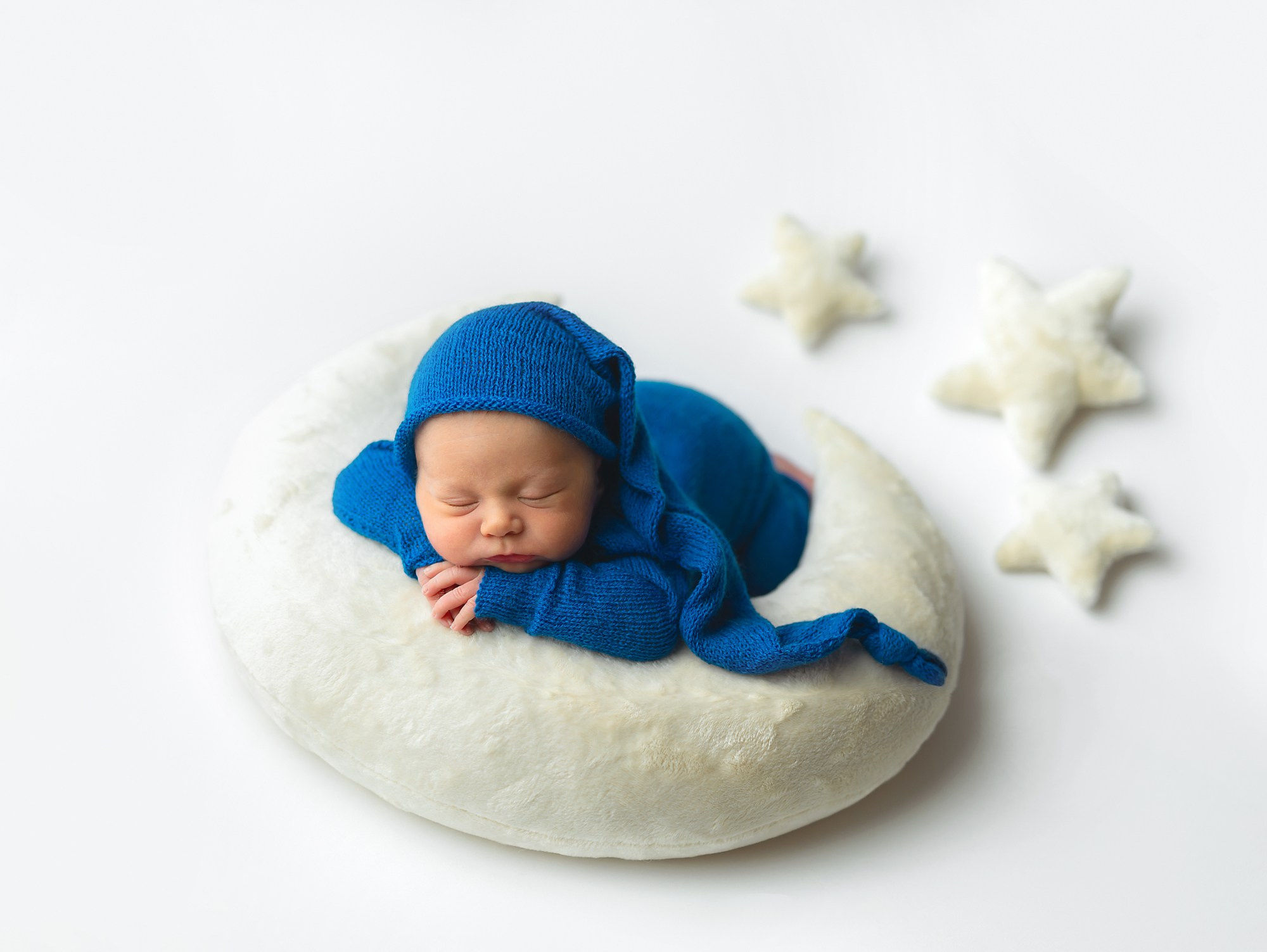 Newborn. Фотограф новорождённых в Казани Нейля Гильмутдинова ньюборн