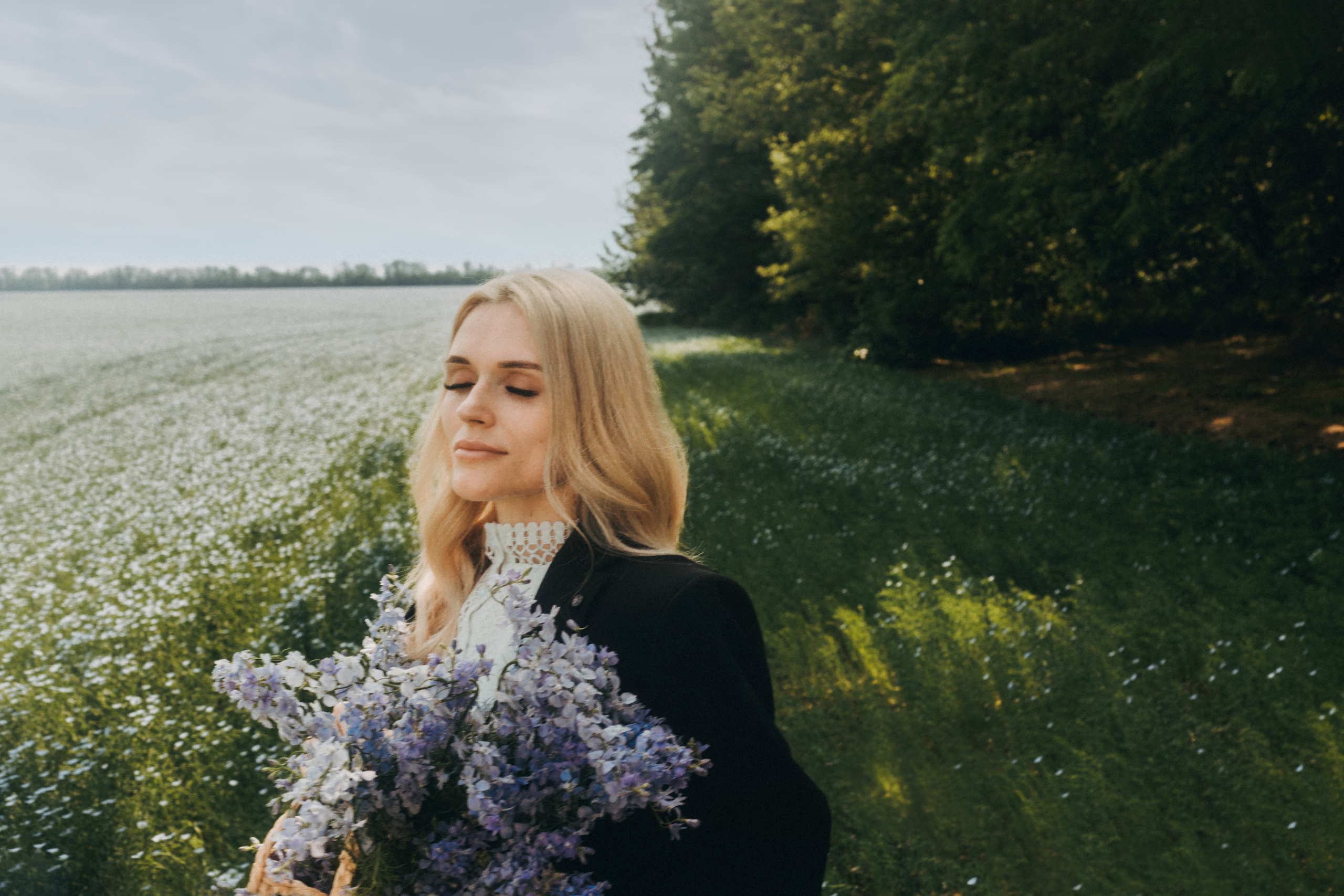 Фотосессия в поле льна. Свадебный и семейный фотограф в Краснодарском крае Мария Данилкина