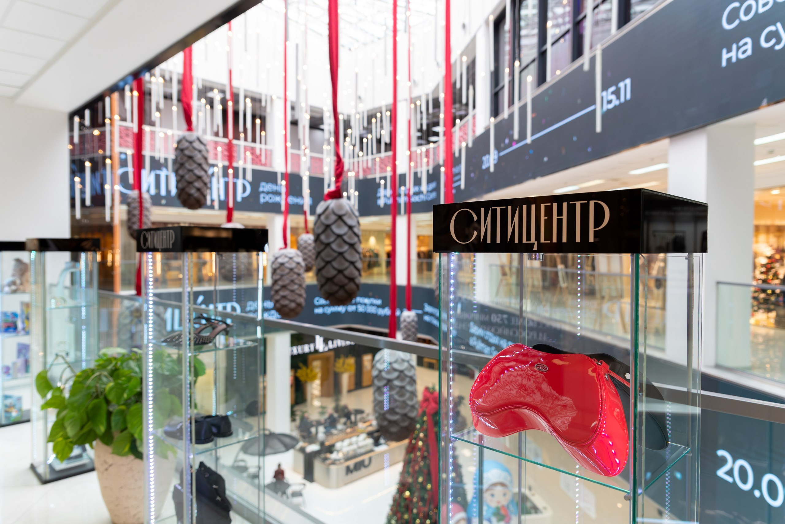 Репортажная фотосъёмка дня рождения Сити Центра