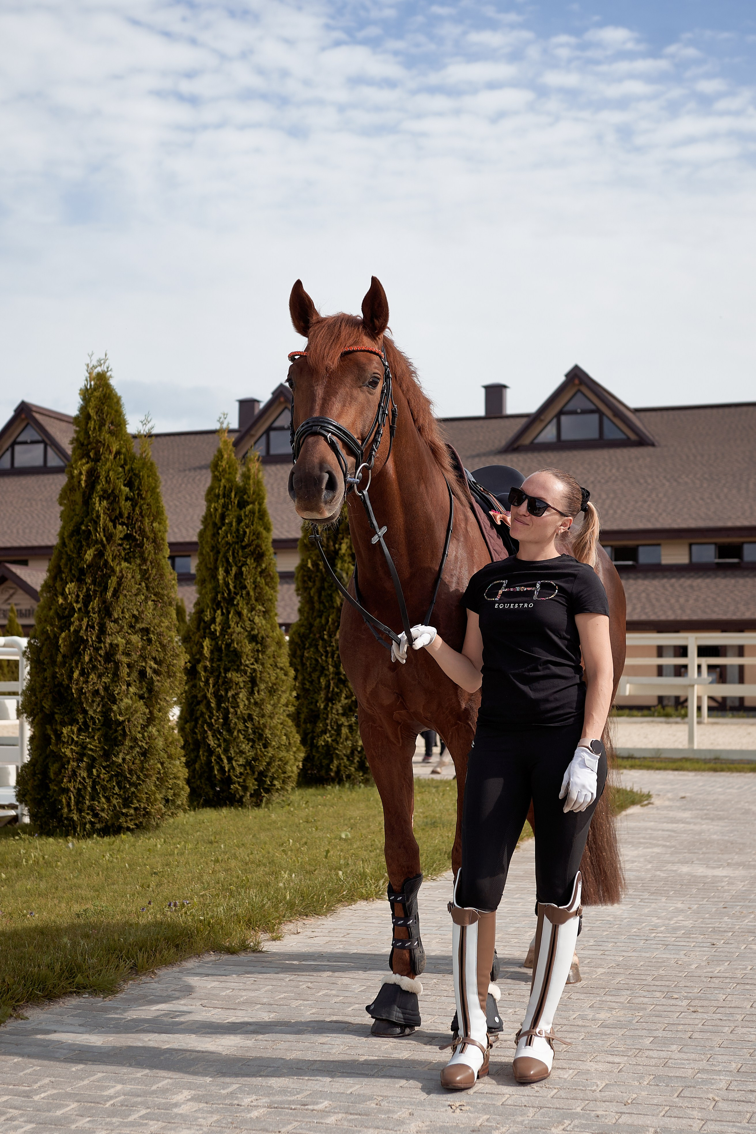Карина и Нью Романс. Фотосессии с лошадьми в Москве, Новосибирске