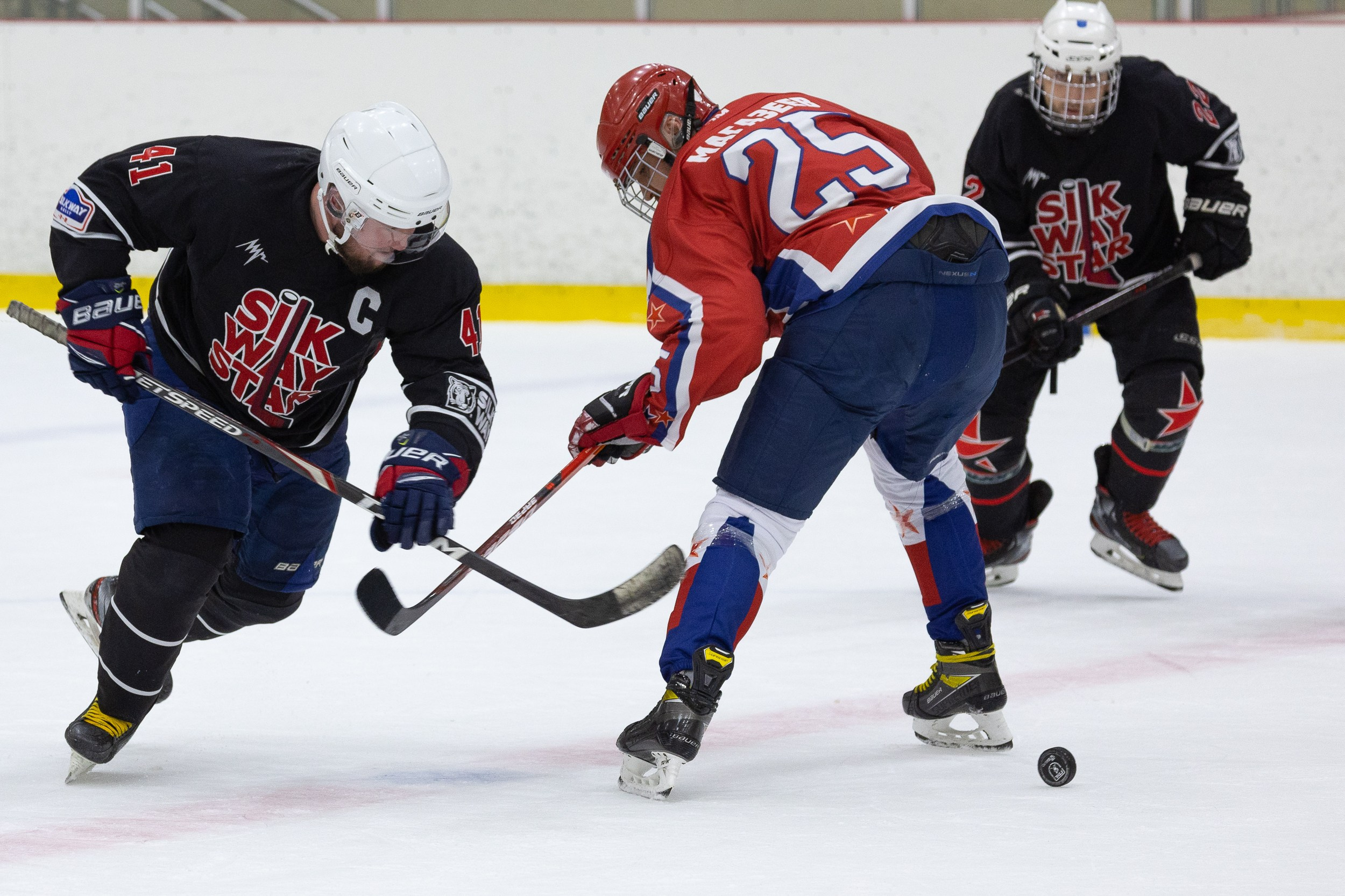 Хоккей. Портретист и репортажный фотограф Михаил Оношко
