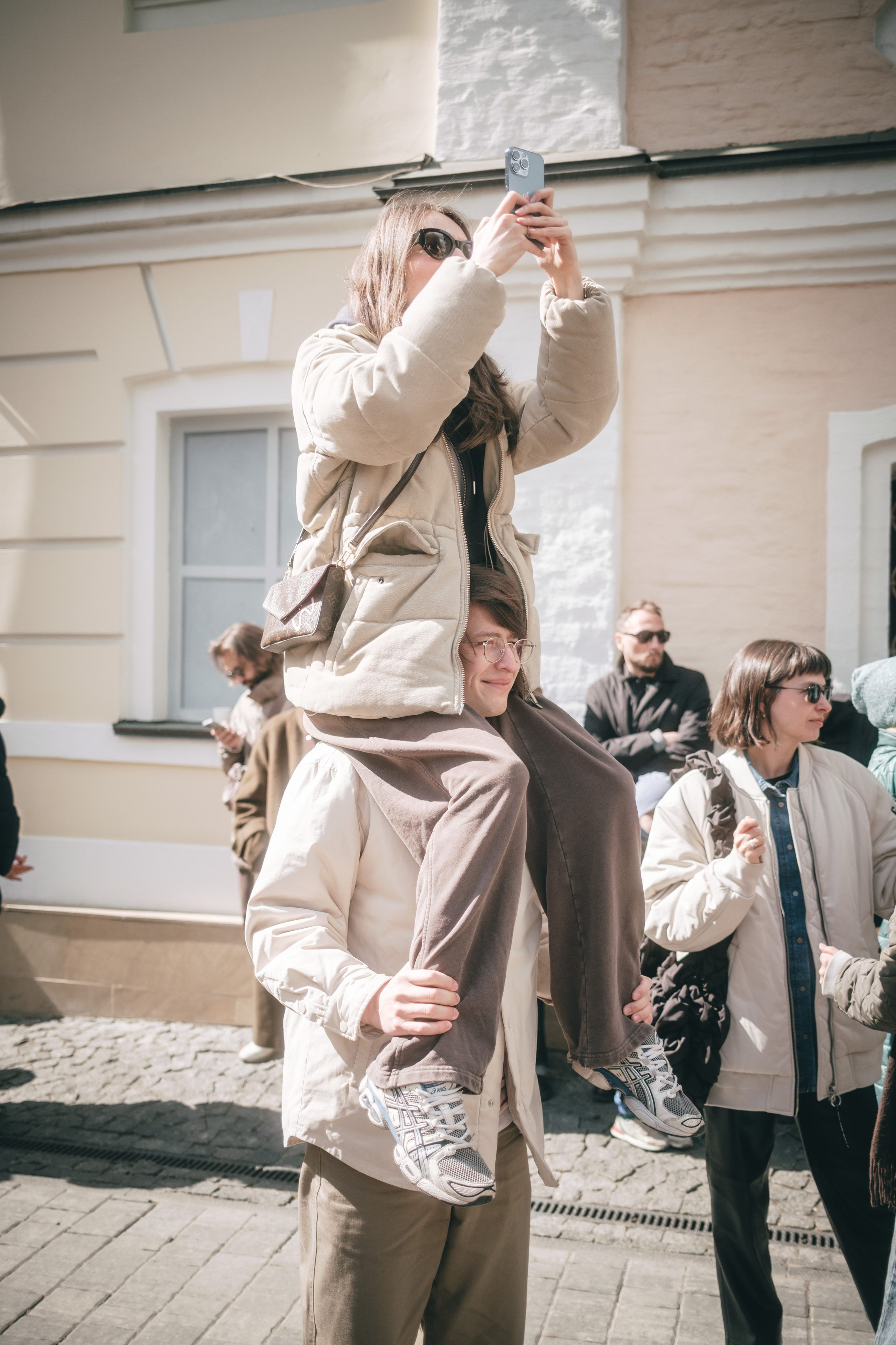 ANTIПA: Музыка во дворе: Антон Беляев & Therr Maitz. Фотограф в Москве Максим Скоробогатов