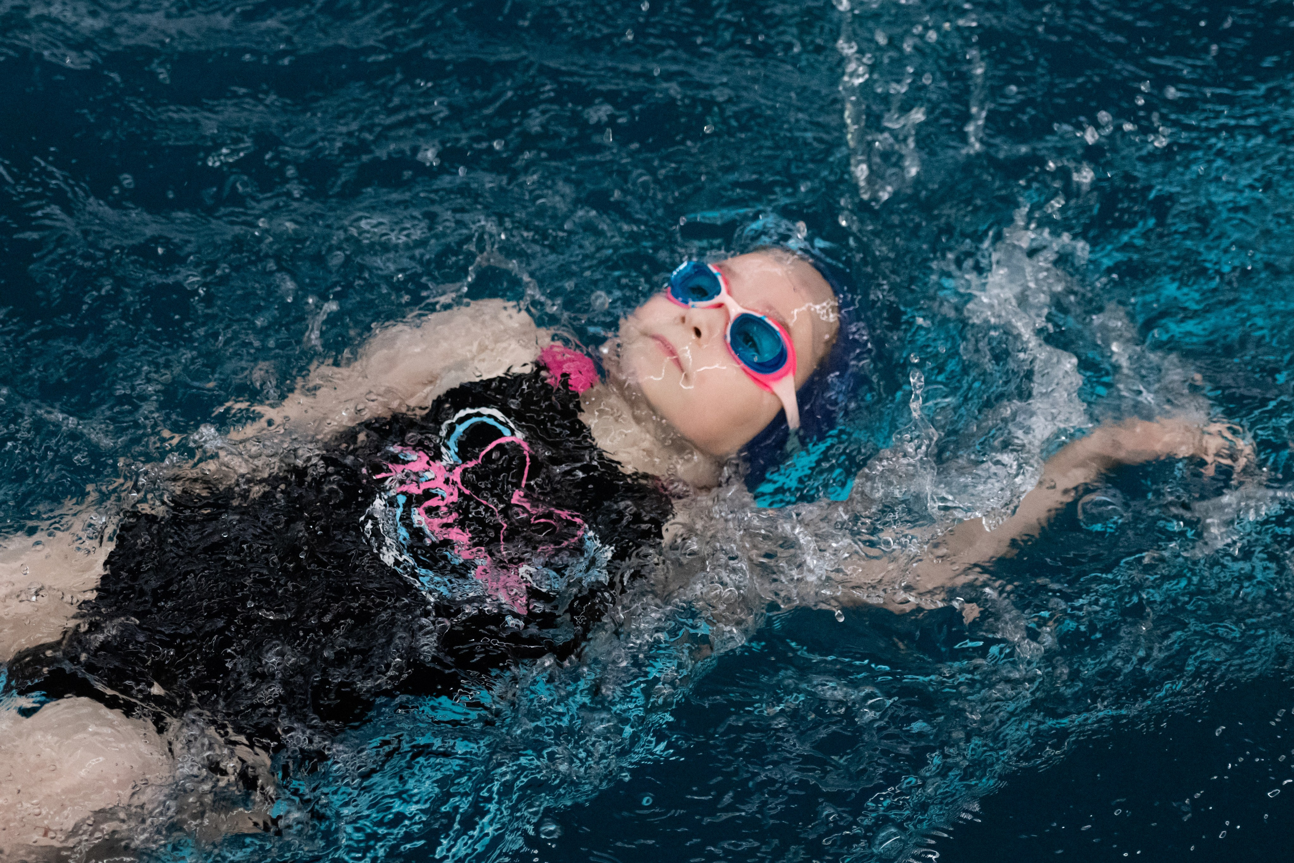 ЧЕМПИОНАТ ПО ПЛАВАНИЮ. ДИНА МИХНЕВА спортивный фотограф Москва