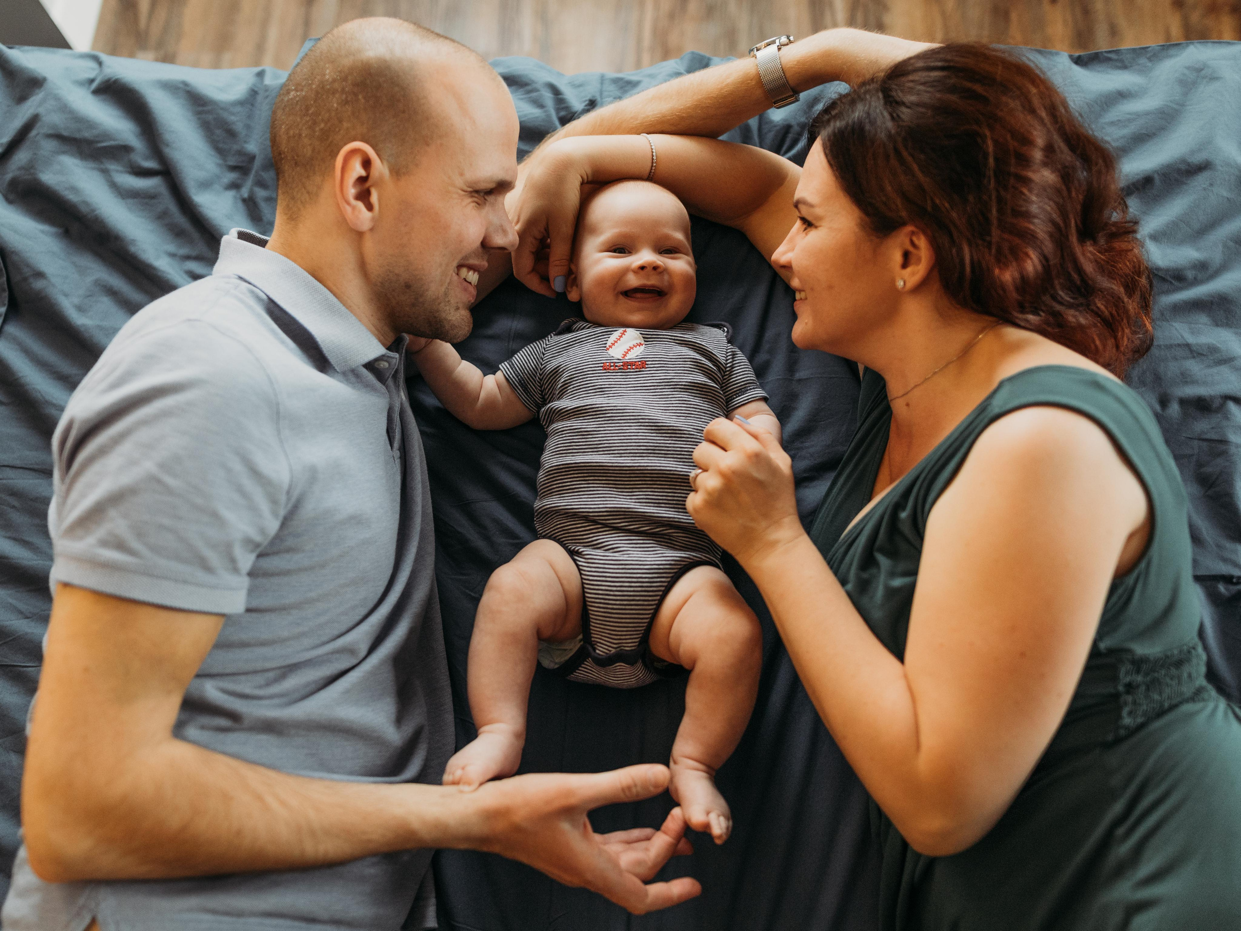 Малыши домашняя съемка. Видеограф и фотограф в Москве Анастасия Рябчикова