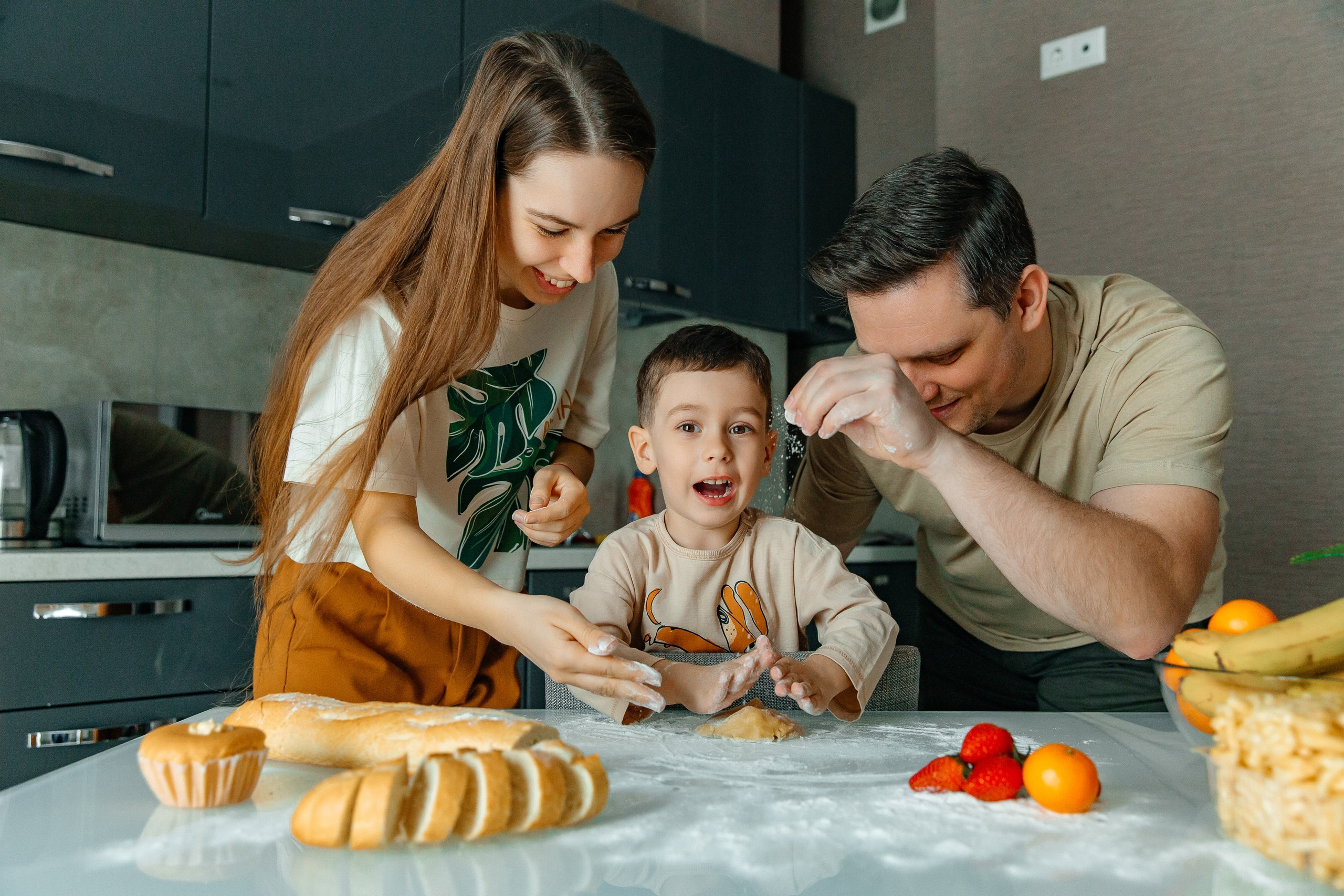 Семейная кухня. Свадебный фотограф в Казани, РТ, РФ Миннуллин Динар
