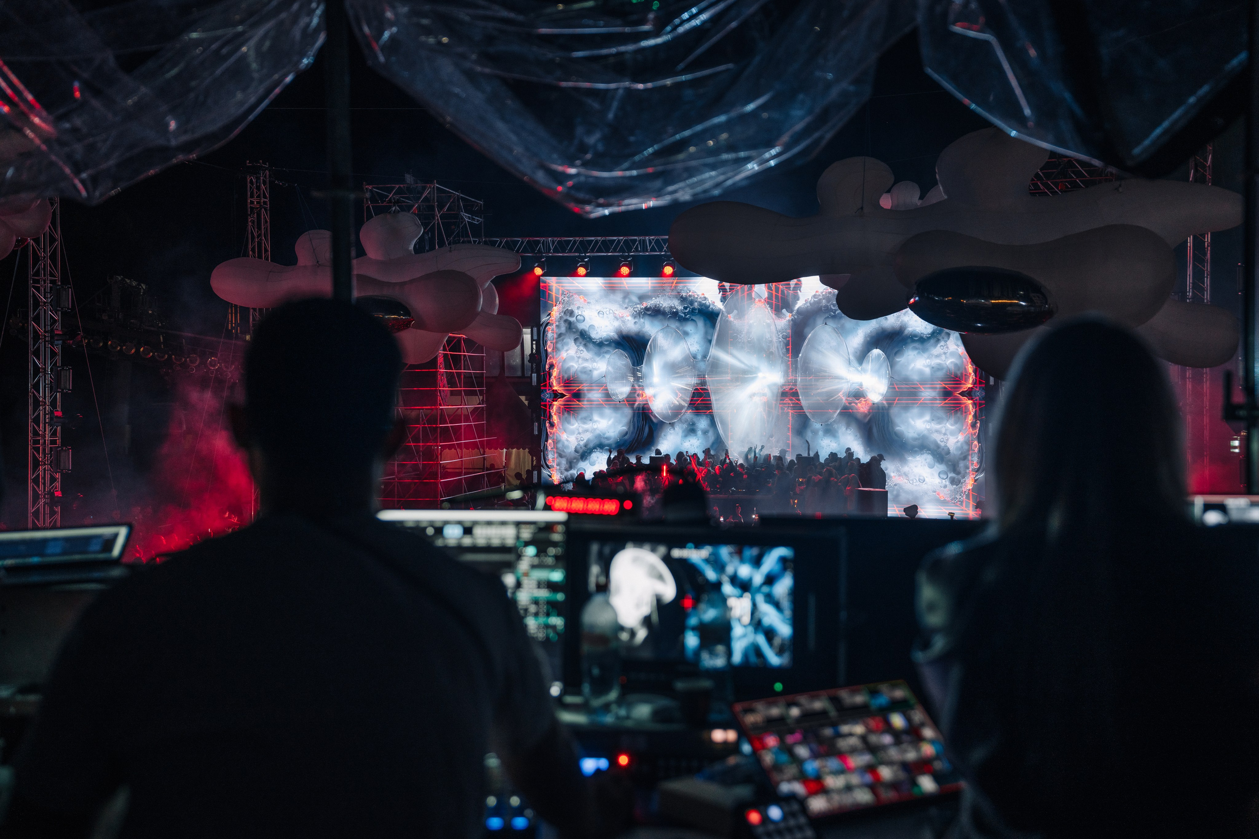 New Star Weekend, SILA SVETA. @tomrus: Рустам Шагиморданов — фотограф