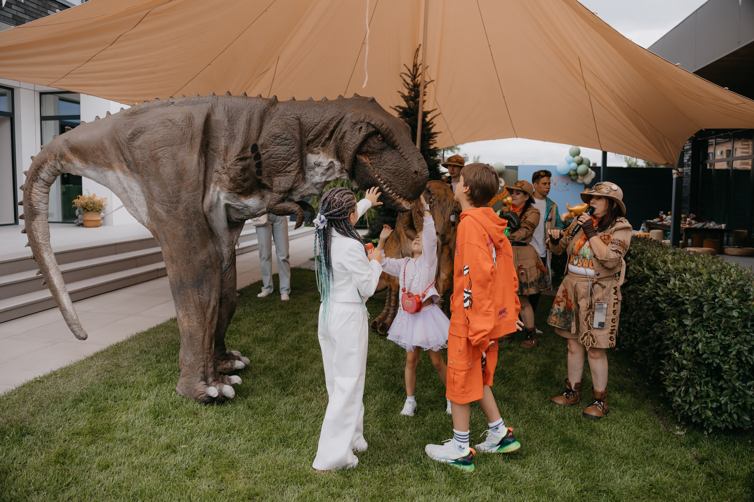 Дино Истории. Фотограф ваших событий