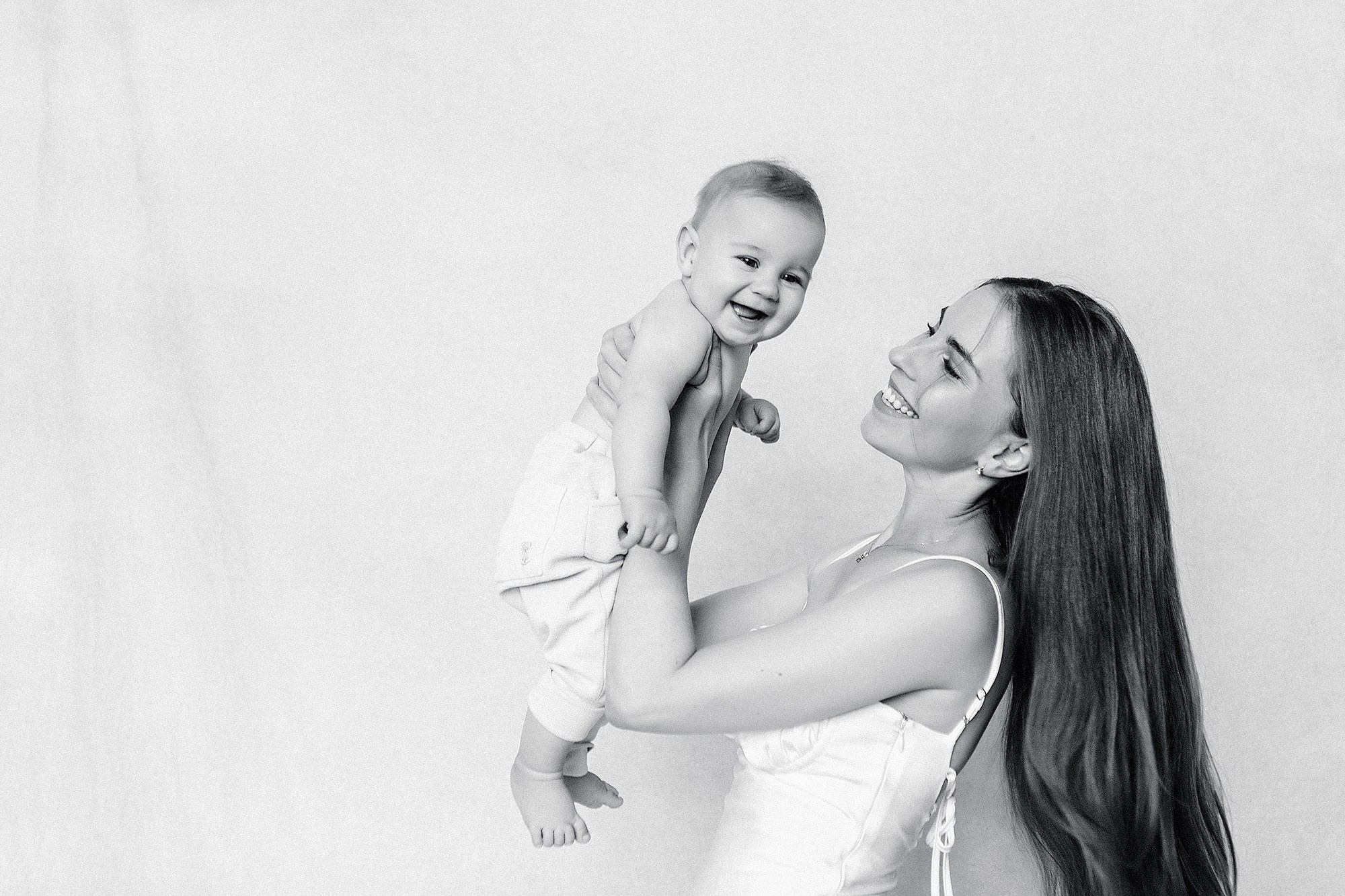 Мама и сын. Свадебный фотограф Владивосток Алина Гевондова