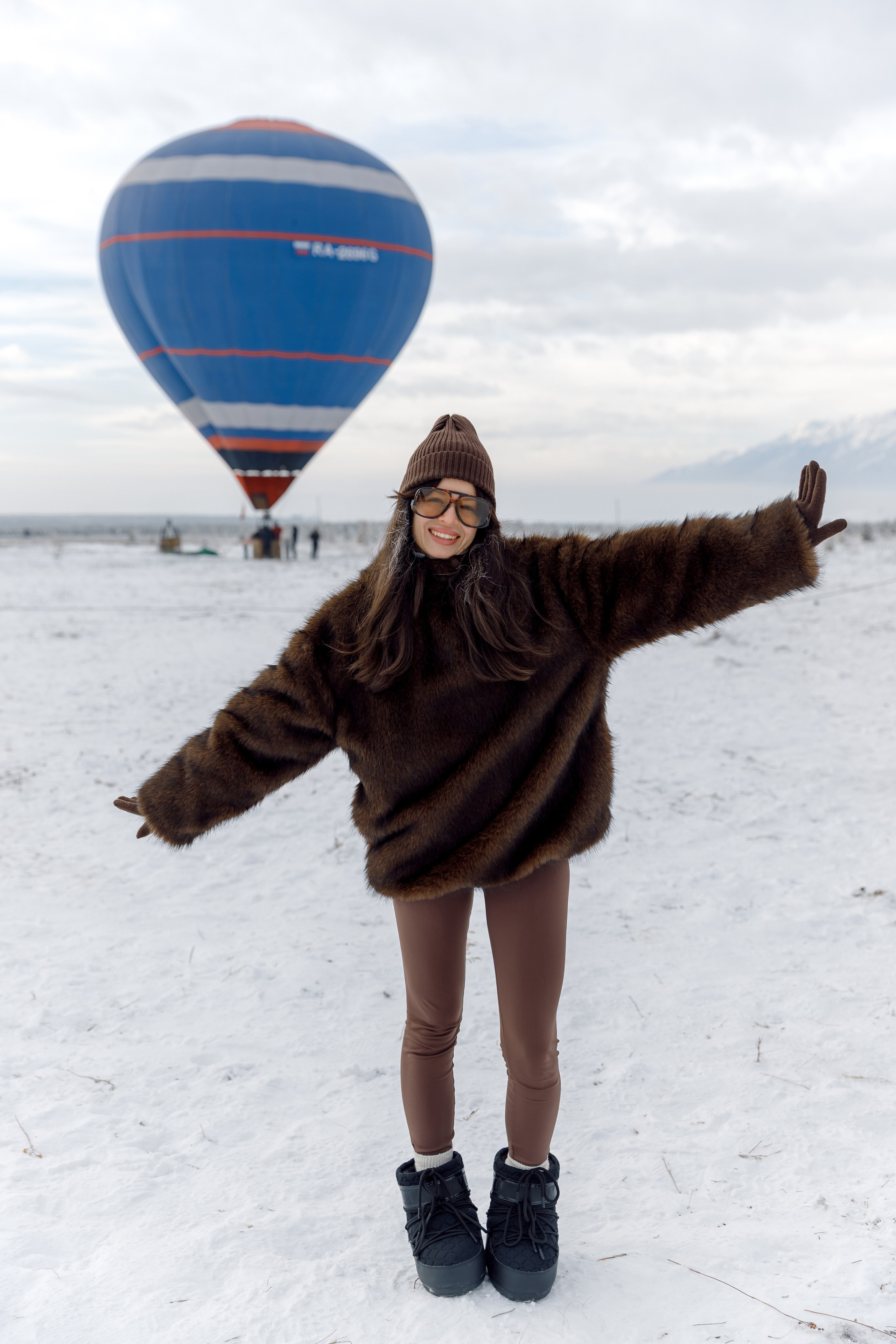 ЯБЛОКИ НА СНЕГУ. Свадебный фотограф Иркутск, репортажный фотограф Иркутск