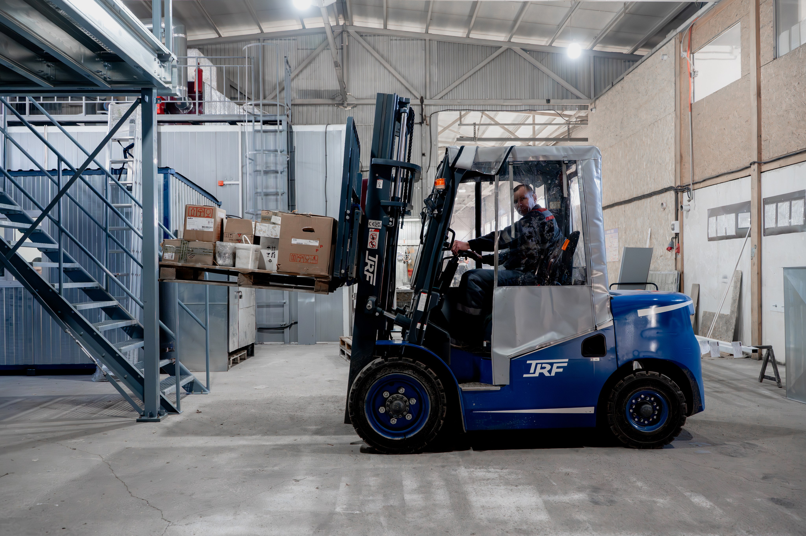 Для производства АВЕРС. Фотограф/видеограф Богдан Голованов