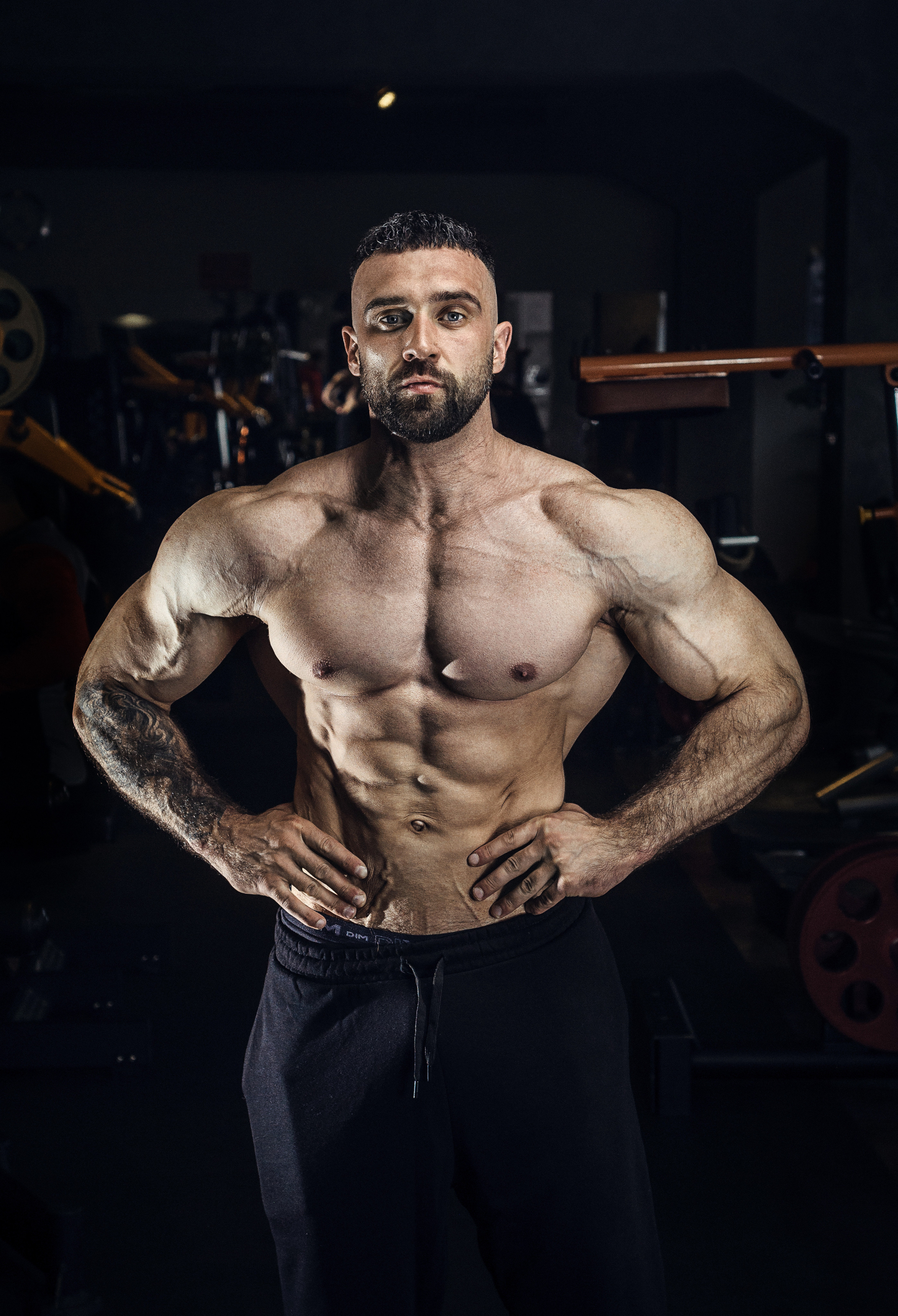 ФИТНЕС И СПОРТ. PH.DANILUX