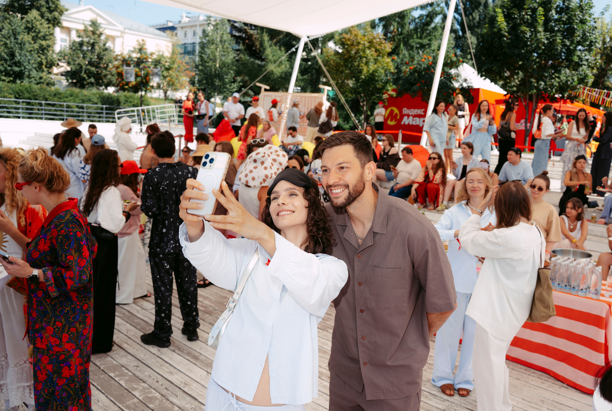 Маркет Маркета. Вечеринка блогеров / 2025. Саша Копылов, фотограф в Казани