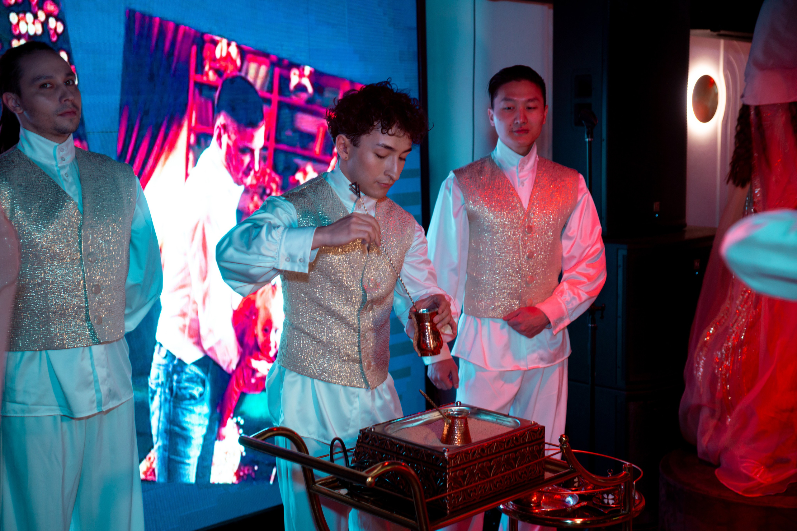 Гендер Пати. Профессиональная съемка в Алматы