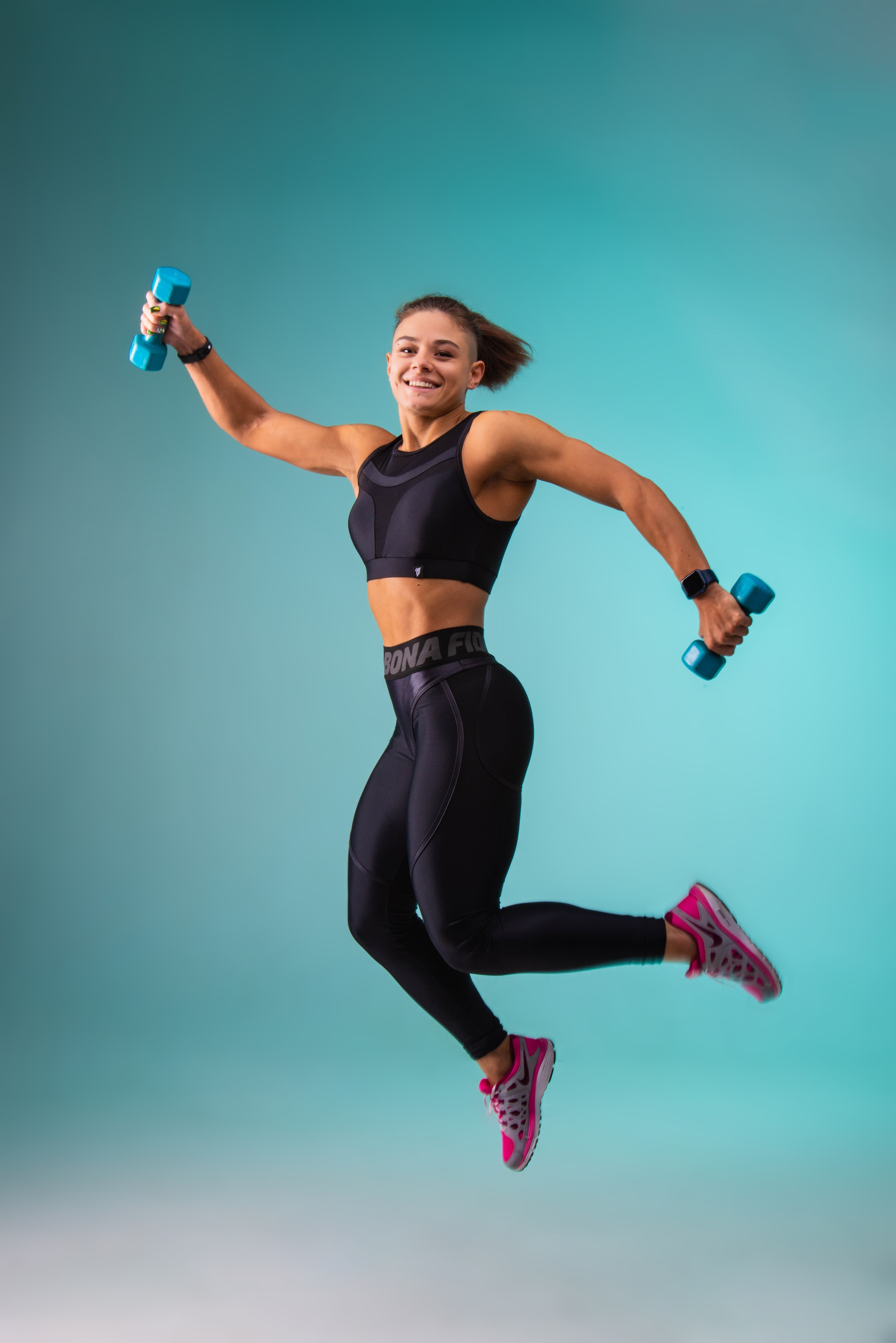 Реклама для сети «FIZкультура». Ксения Glossa. Портретный и репортажный фотограф в Самаре