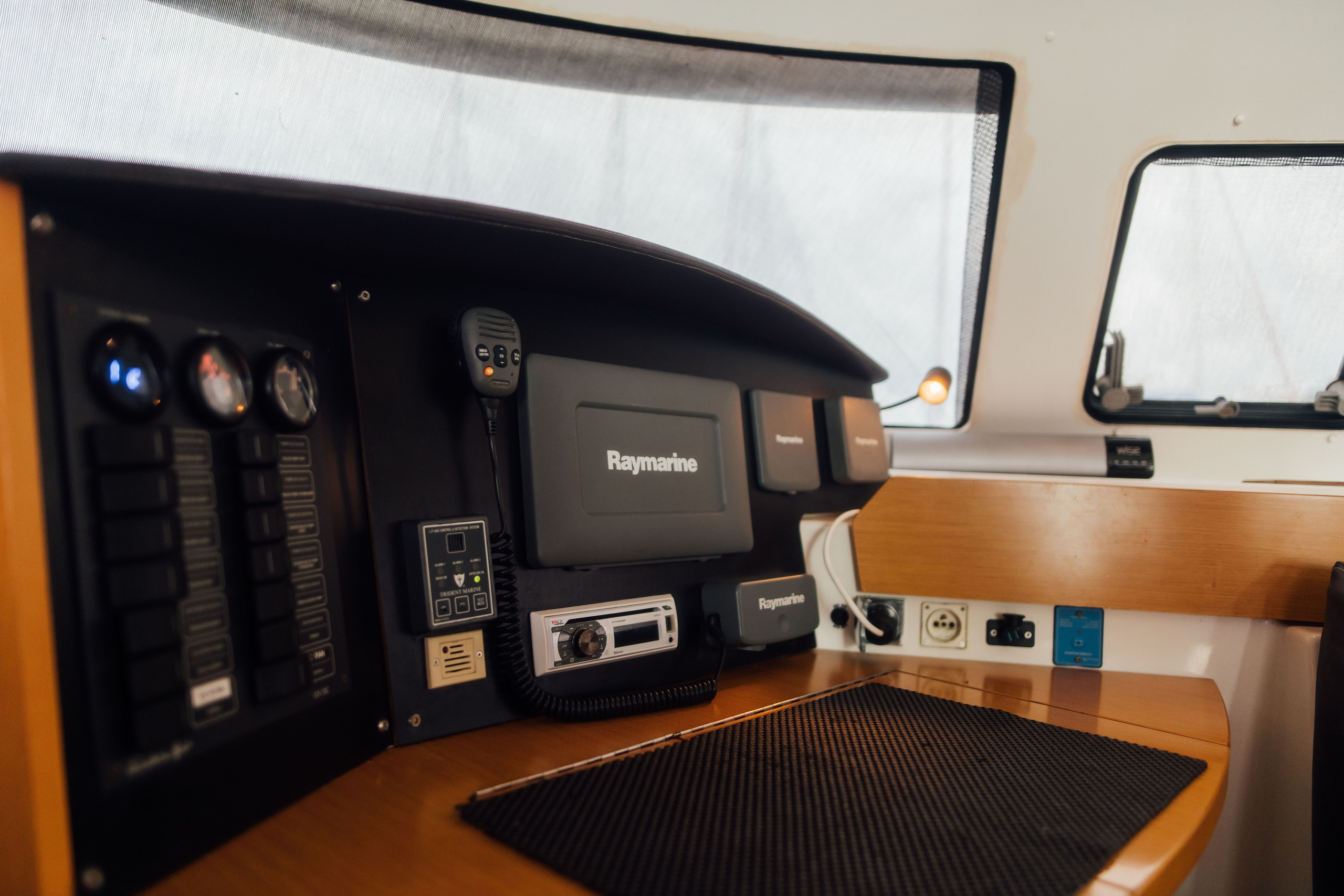 Интерьер Парусной яхты. Фотограф и Видеограф Анапа, Новороссийск, Краснодар. Алина и Женя