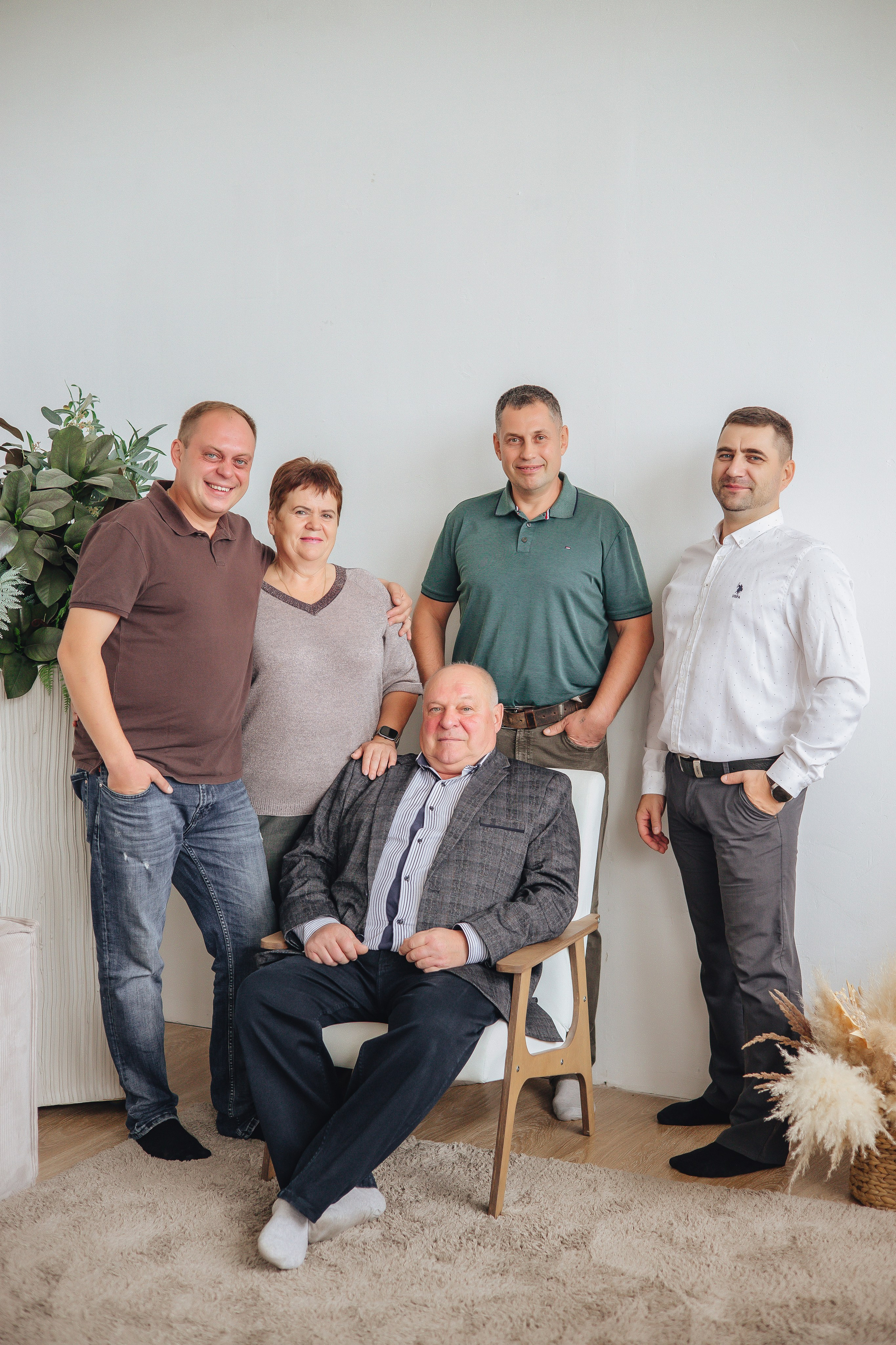 Большая семья. Студия. Свадебный и семейный фотограф Пушкин Царское Село СПБ Питер Санкт-Петербург и Рязань Ольга Козлова