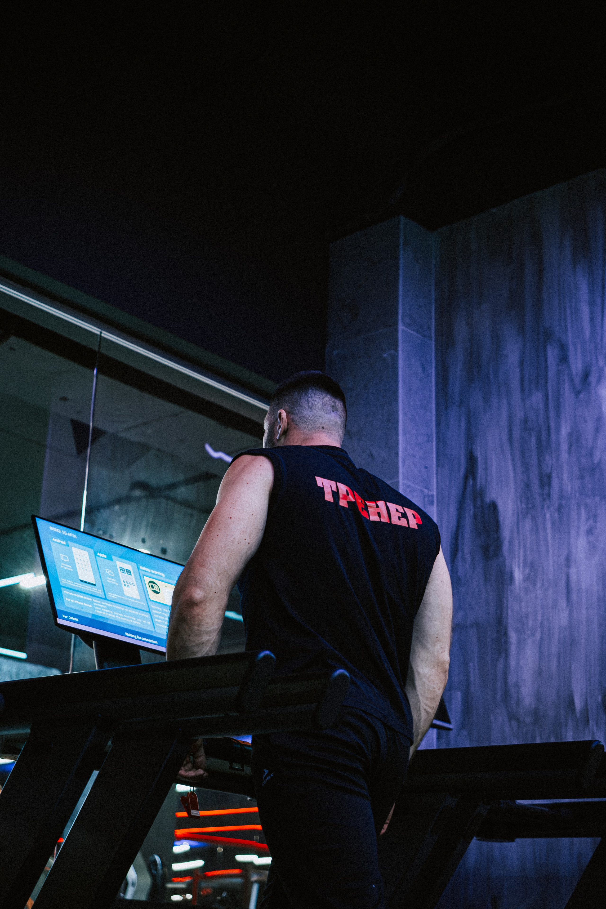 Контент-съемка для спортзала «IRONMAN». Коммерческий и Портретный Фотограф Симферополь Крым Максим Махо