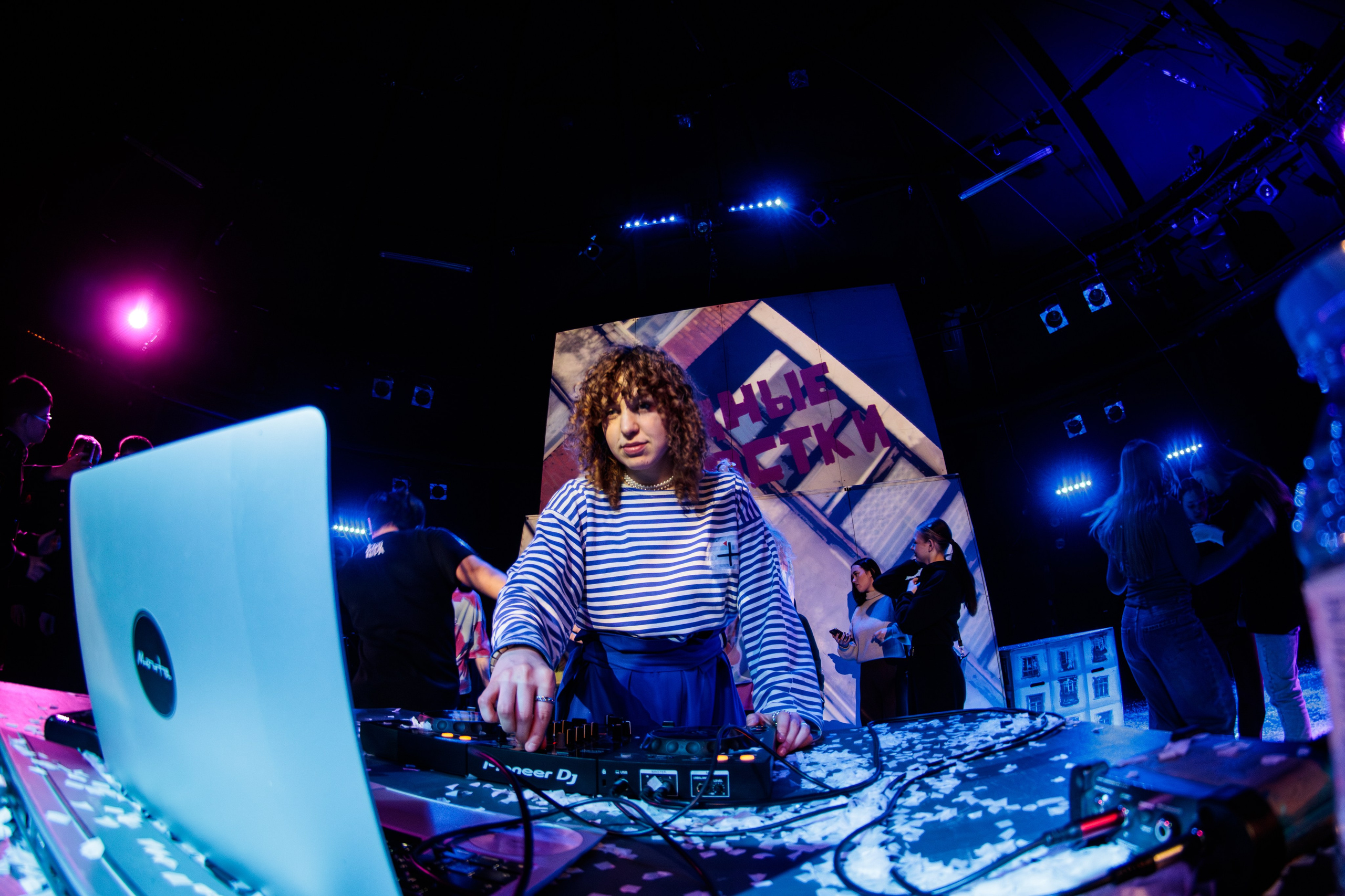 Афтепати в Upsala. Портретный и концертный фотограф в Санкт-Петербурге Егор Телятников