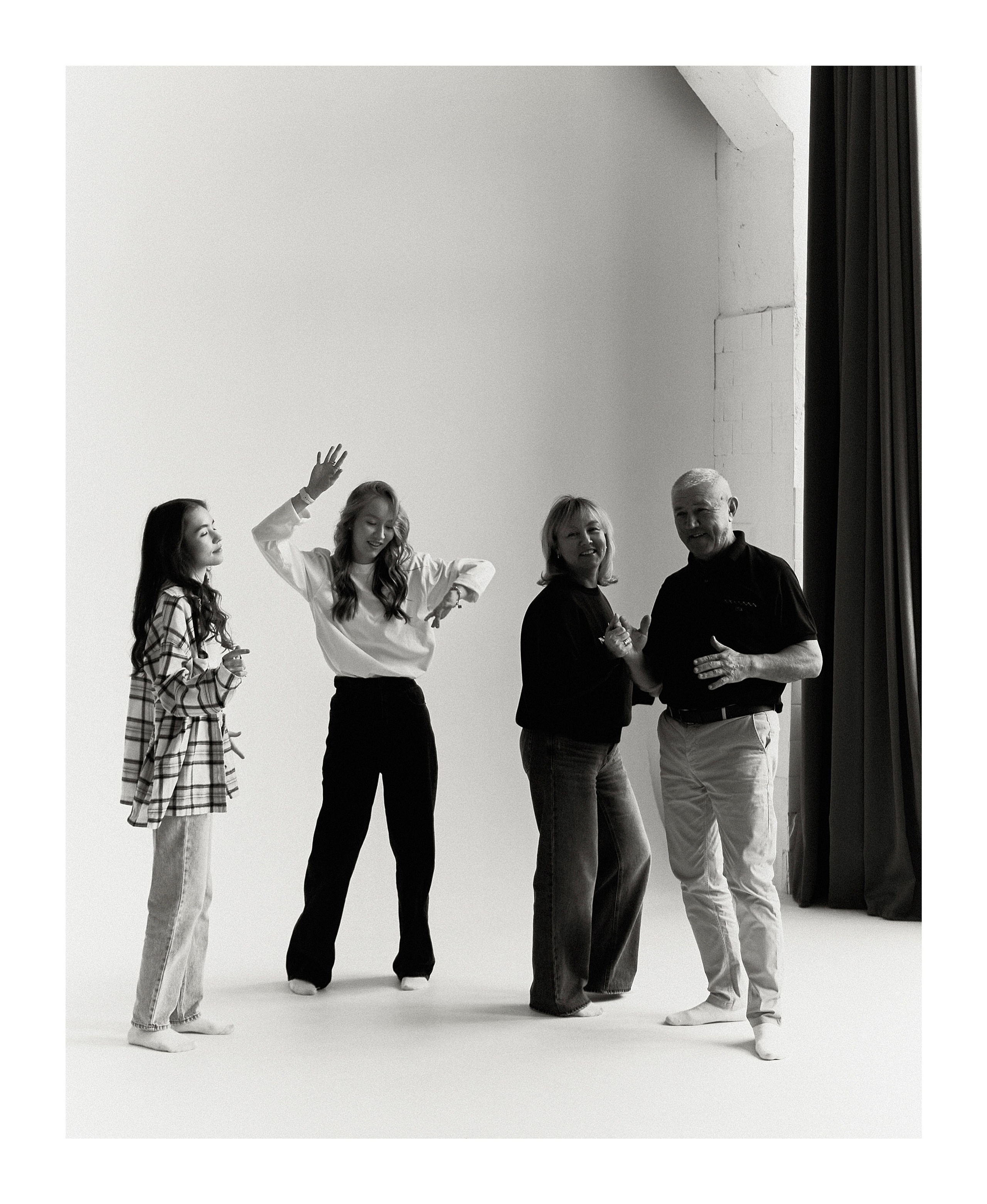 Polina Yaroslava Tatiana Yuriy. Индивидуальная и семейная фотосессия в Чебоксарах Оксана Русакова