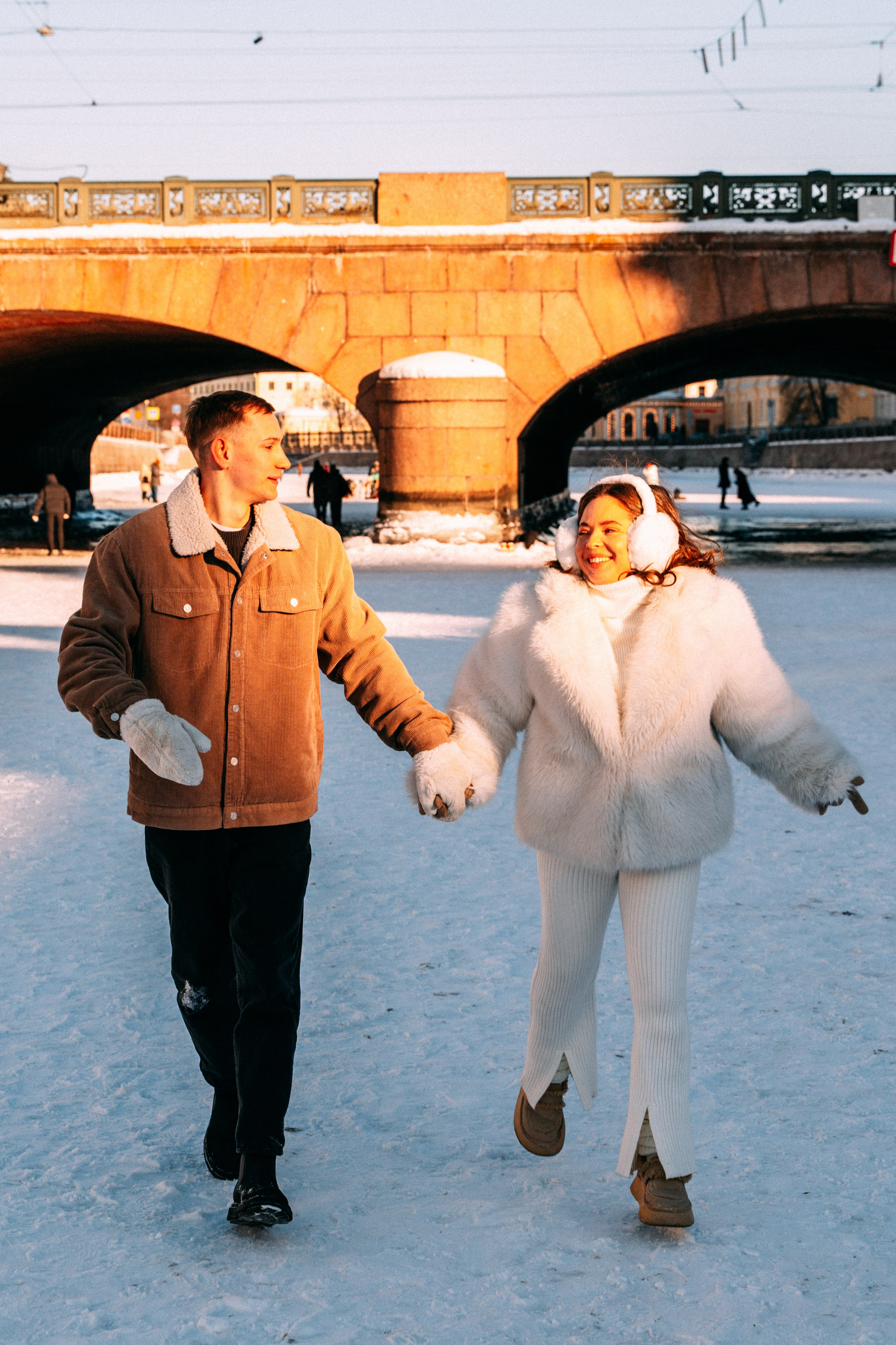 Лавстори на льду по рекам и каналам Санкт-Петербурга