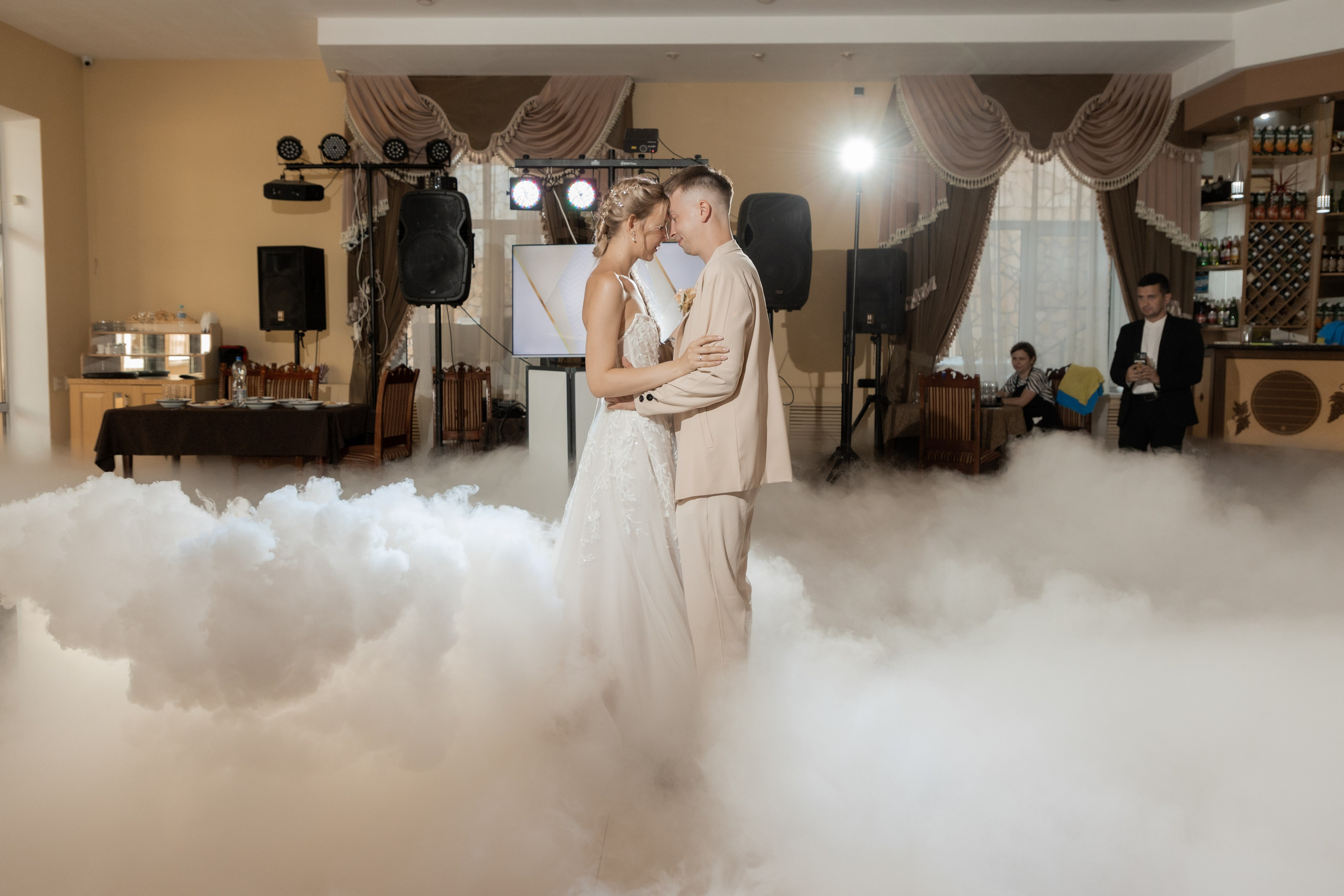 Роман и Александра (банкет). Свадебный фотограф Ангелина Сунгатулина | Саратов | Балаково | Вольск